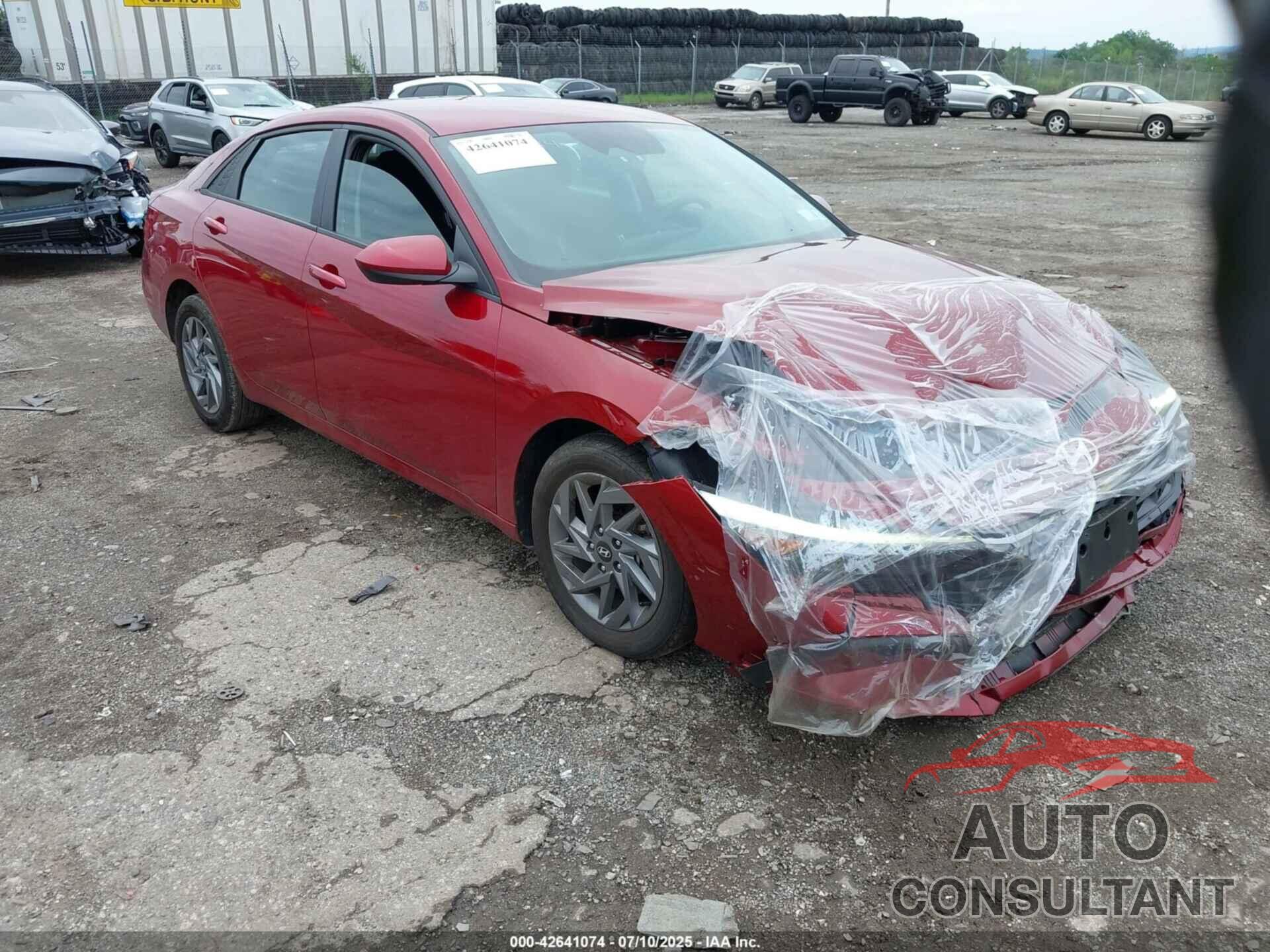 HYUNDAI ELANTRA 2024 - KMHLM4DG1RU760889