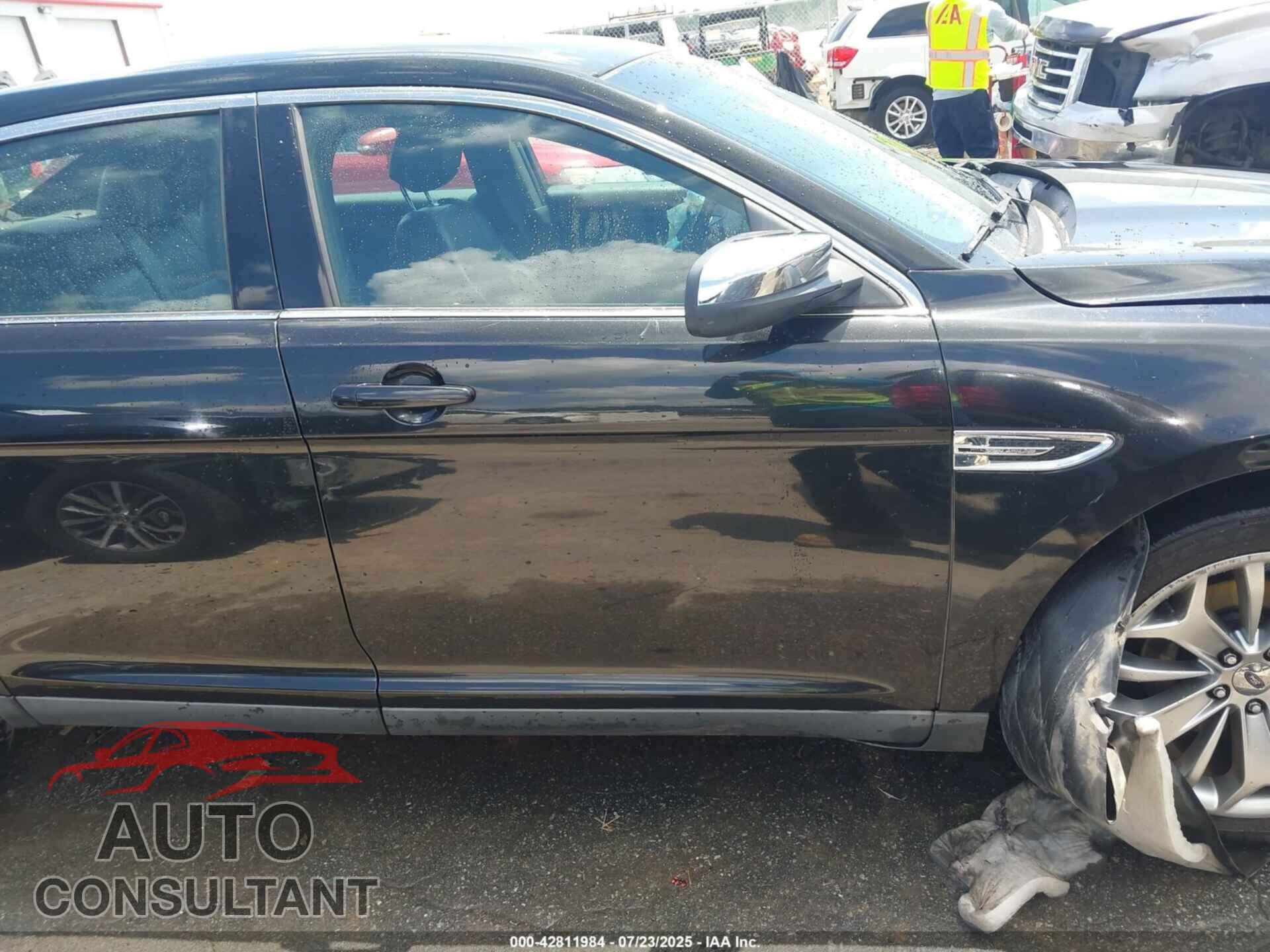 FORD TAURUS 2013 - 1FAHP2F84DG201460