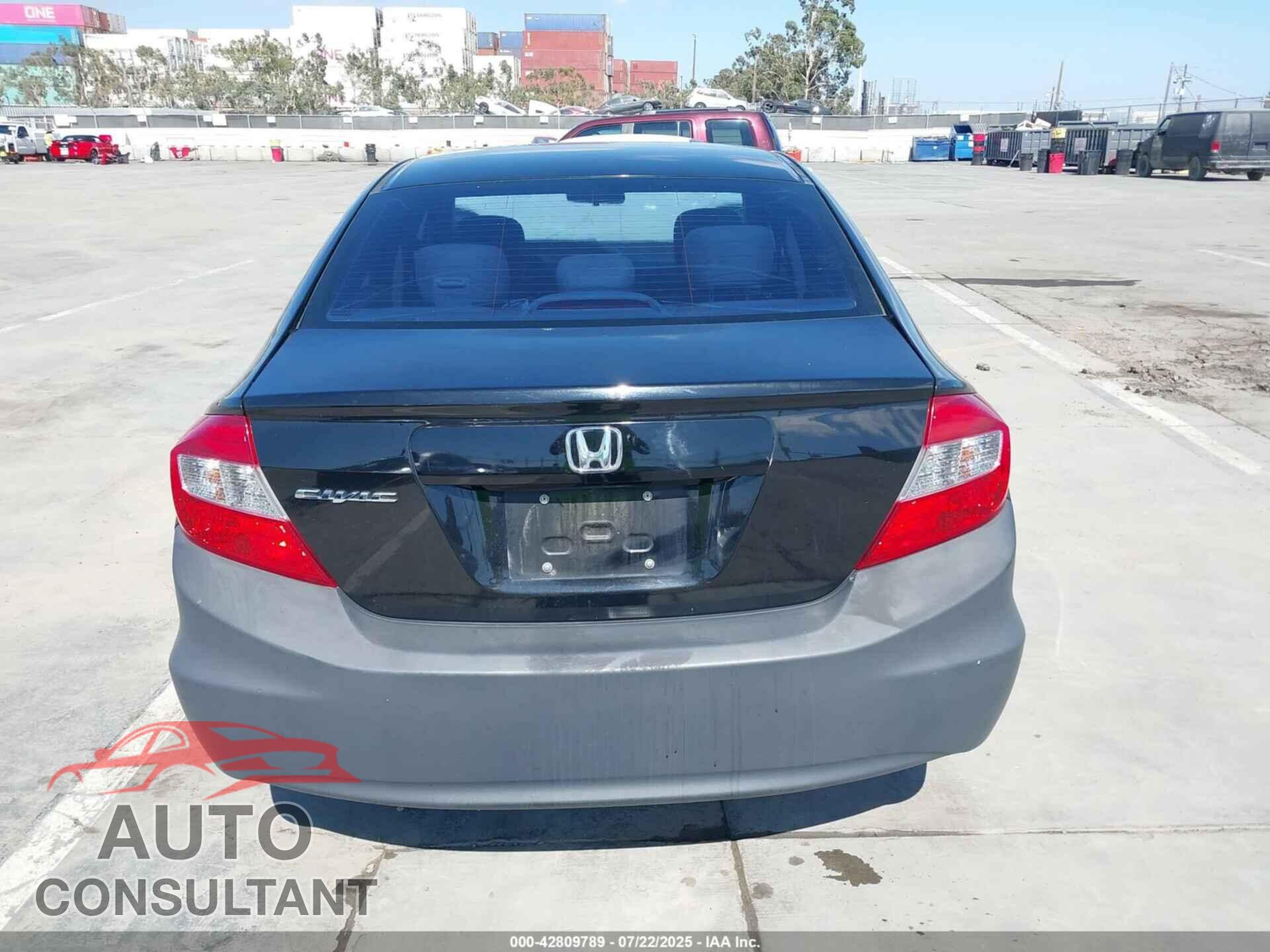 HONDA CIVIC 2012 - 19XFB2F58CE373172