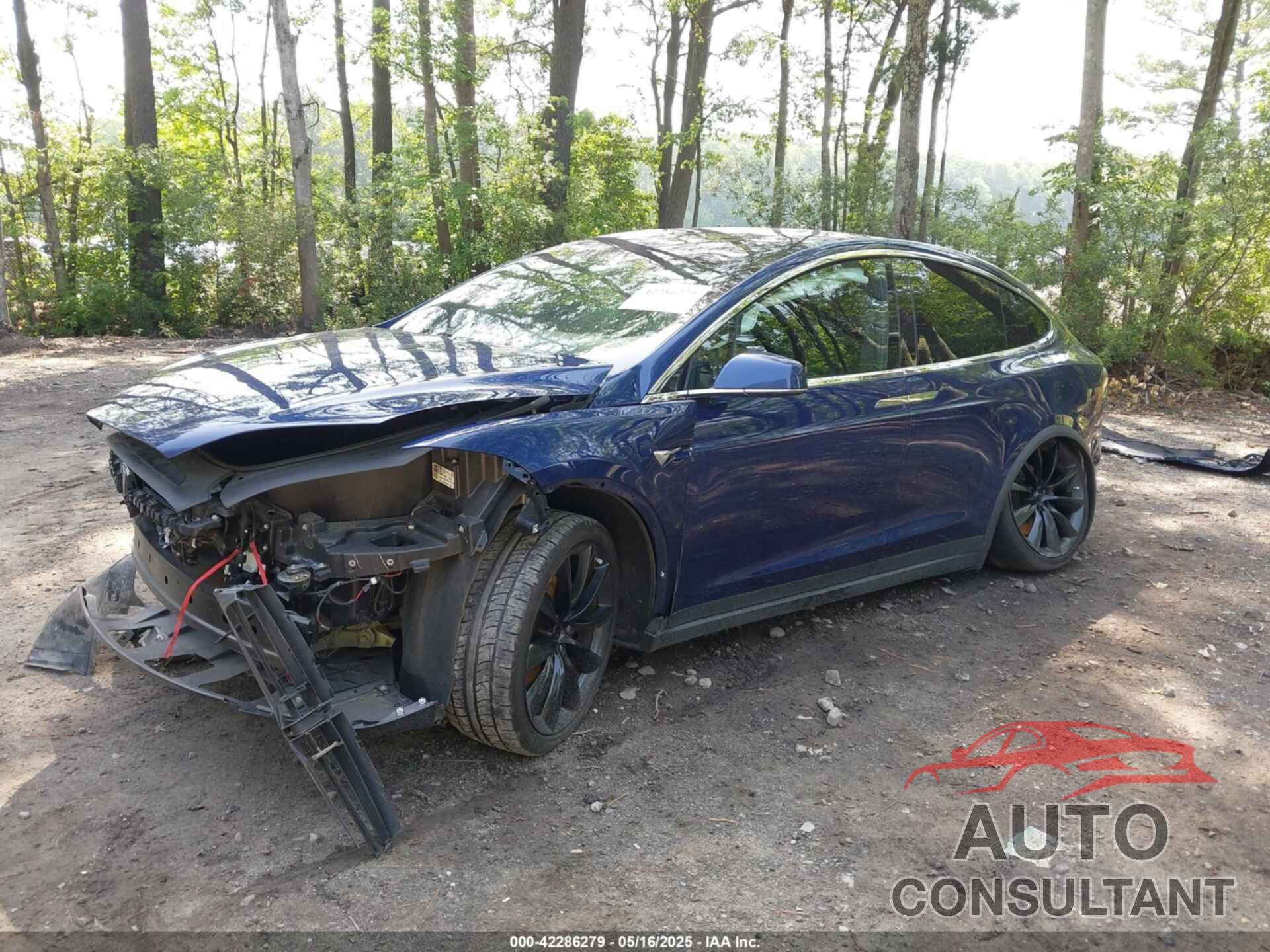 TESLA MODEL X 2018 - 5YJXCDE24JF121558