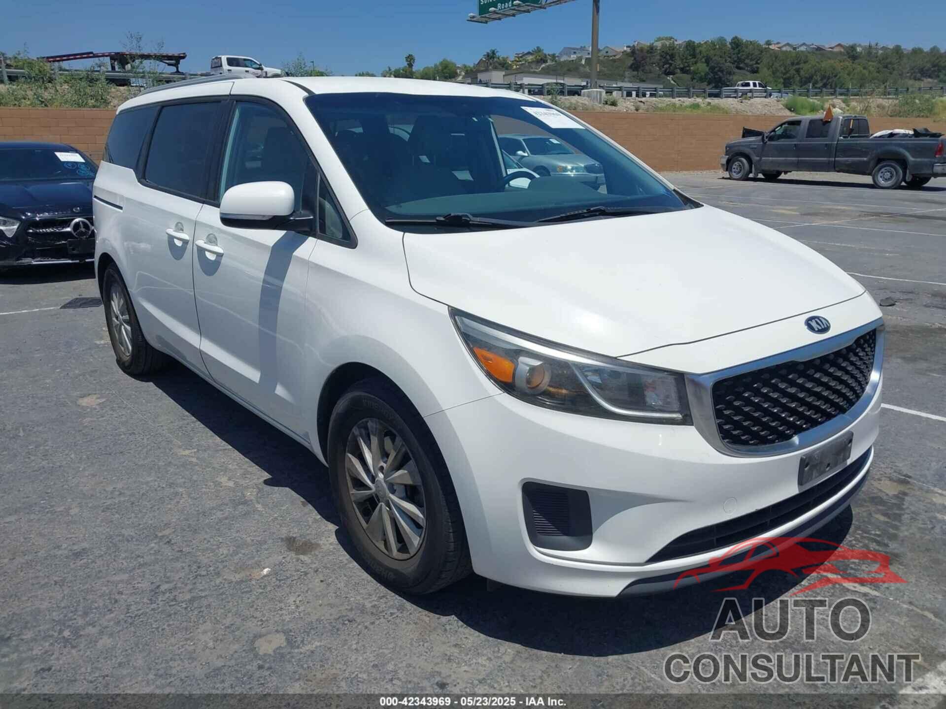 KIA SEDONA 2016 - KNDMB5C11G6092904