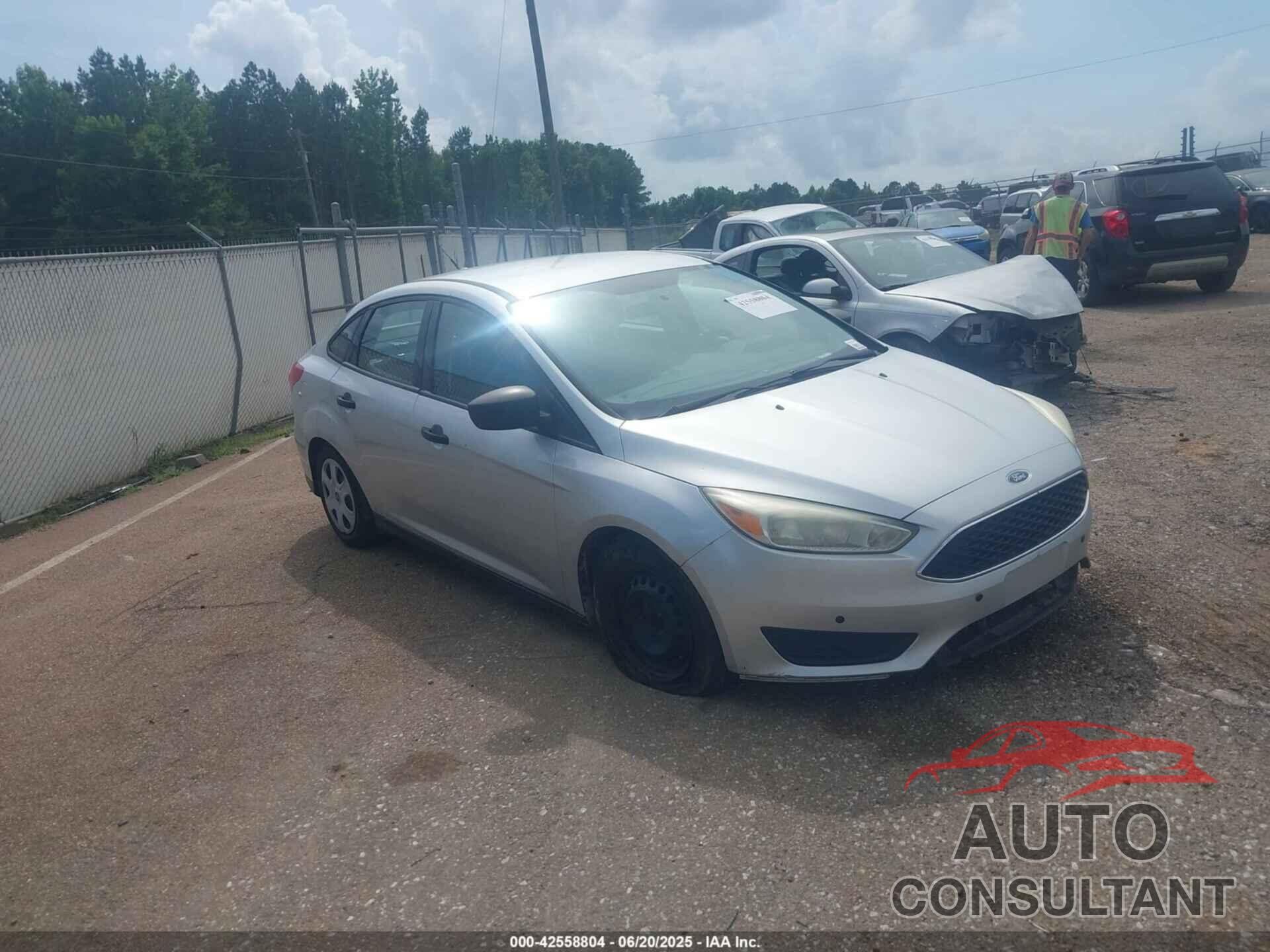 FORD FOCUS 2016 - 1FADP3E25GL306862