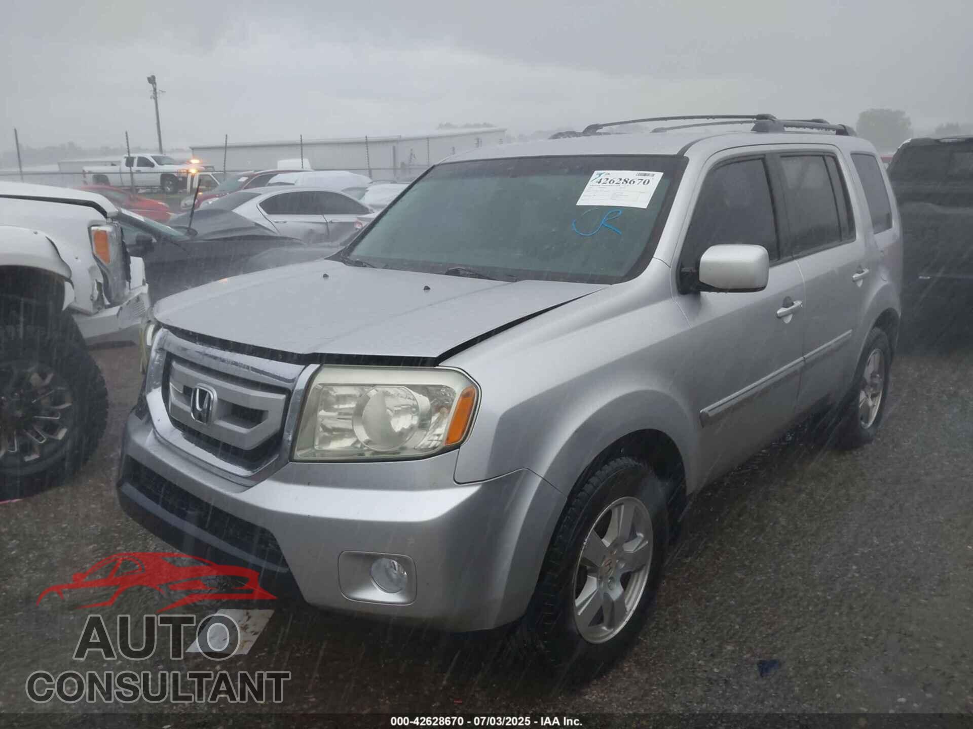 HONDA PILOT 2011 - 5FNYF3H45BB039441
