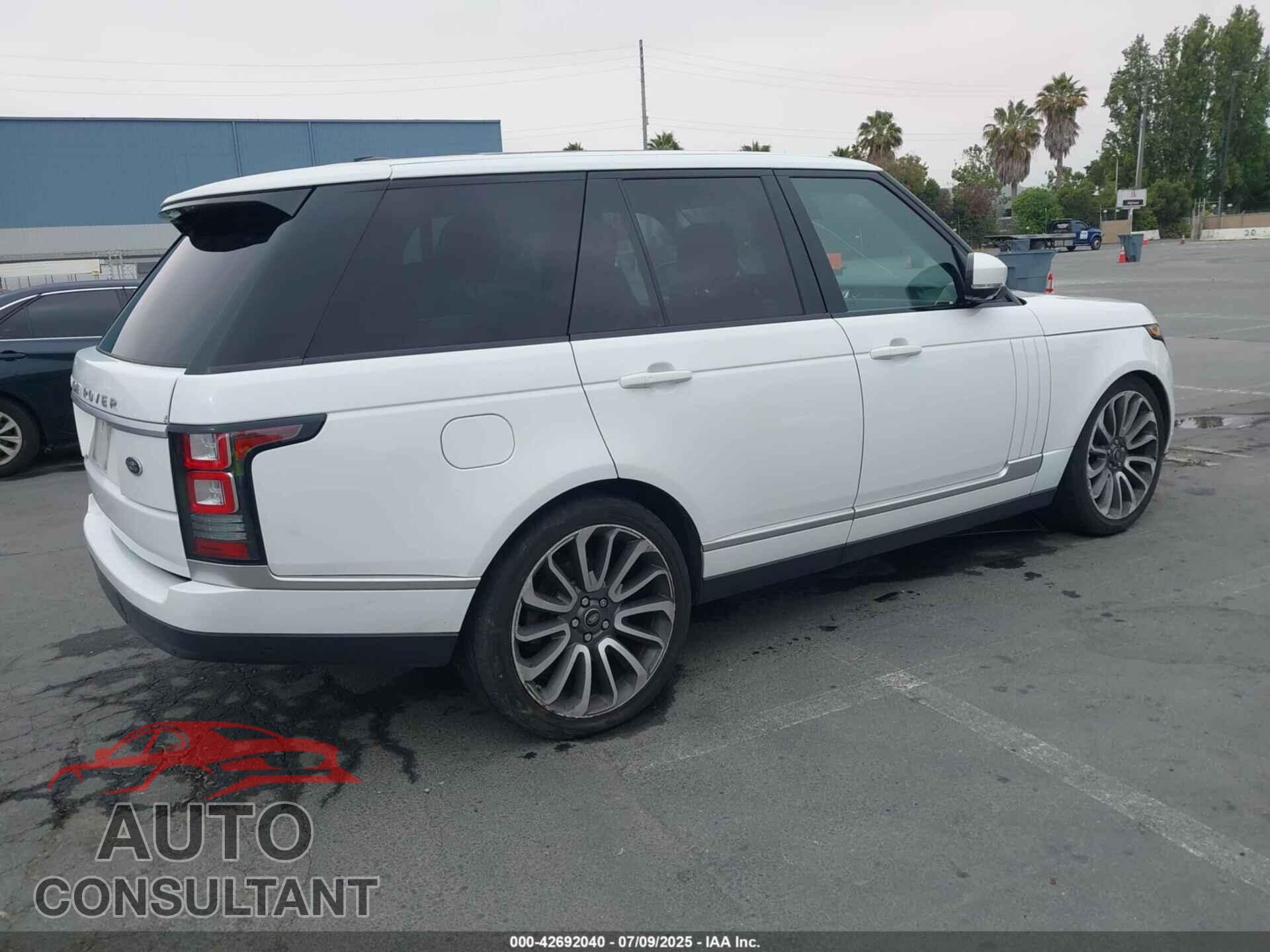 LAND ROVER RANGE ROVER 2015 - SALGS2VF2FA235545