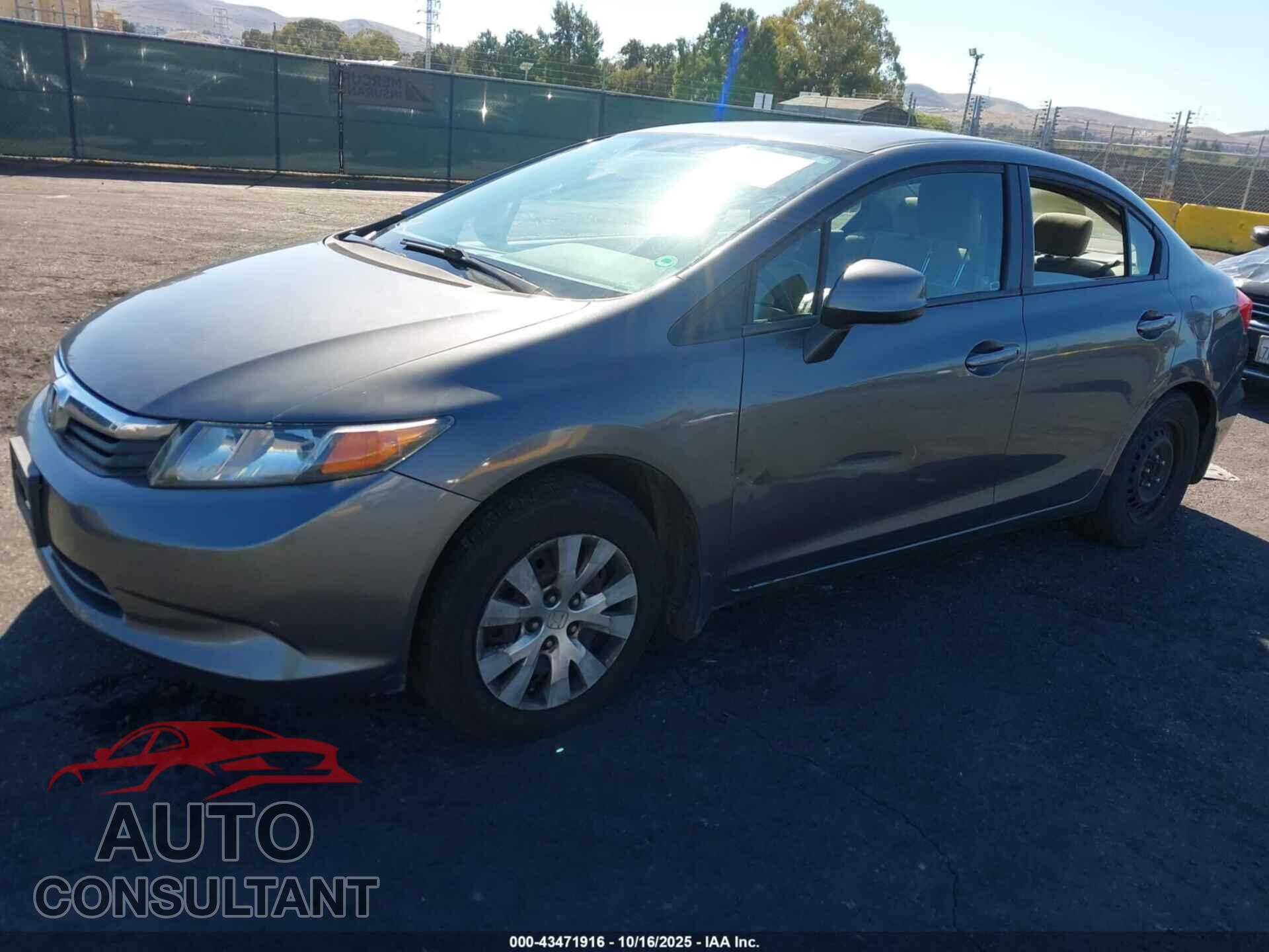 HONDA CIVIC 2012 - 2HGFB2F52CH330680