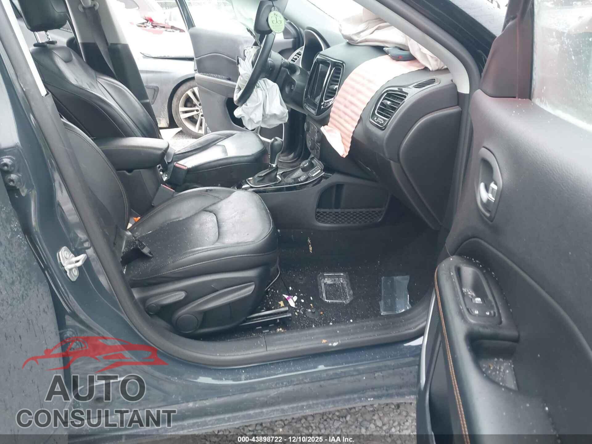 JEEP NEW COMPASS 2017 - 3C4NJDCB0HT640201