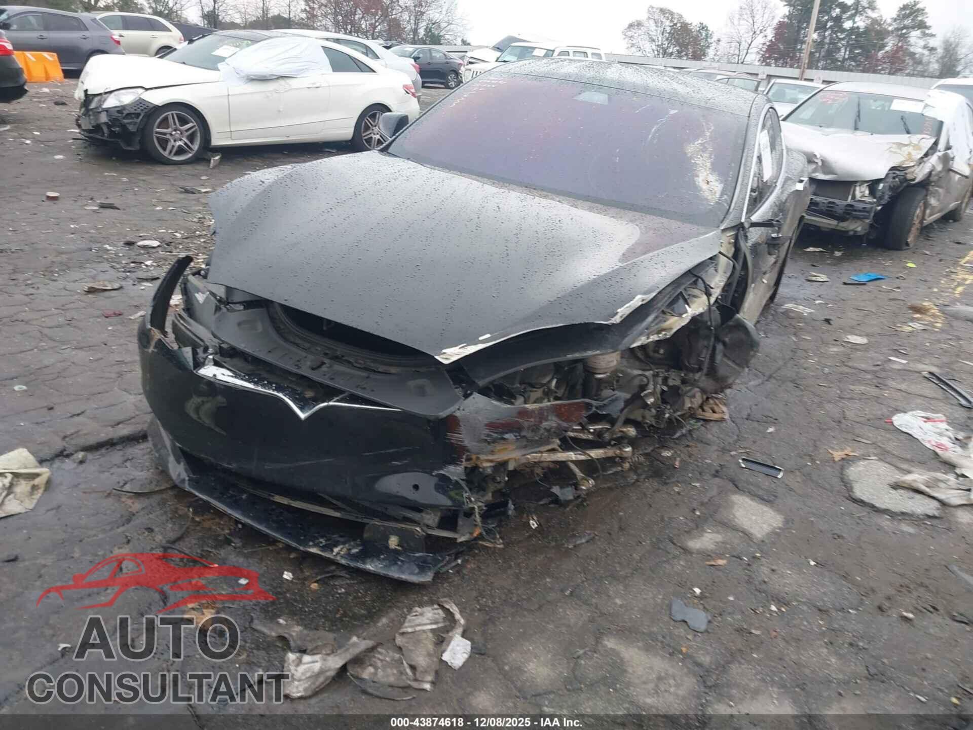 TESLA MODEL S 2020 - 5YJSA1E4XLF369462