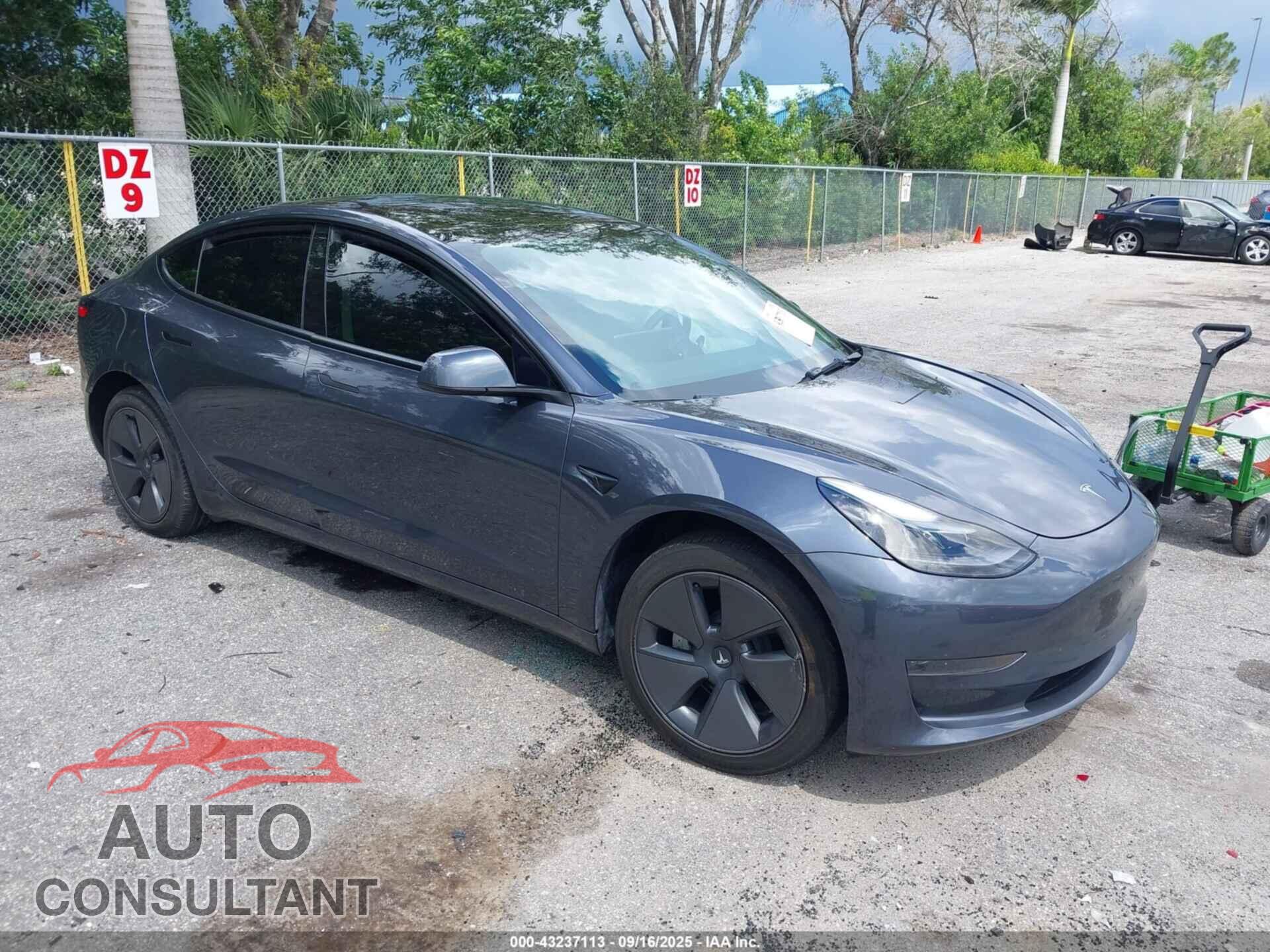 TESLA MODEL 3 2023 - 5YJ3E1EA2PF576089