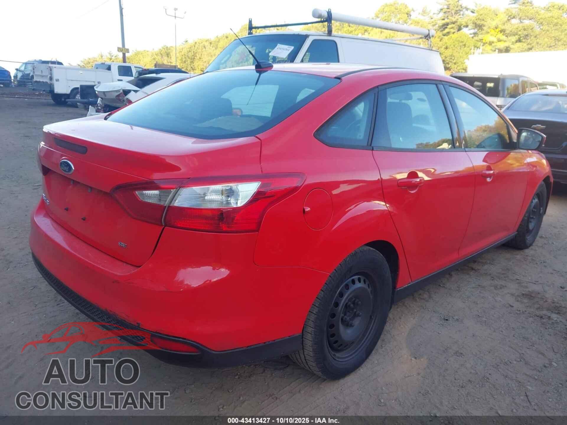 FORD FOCUS 2012 - 1FAHP3F21CL229174