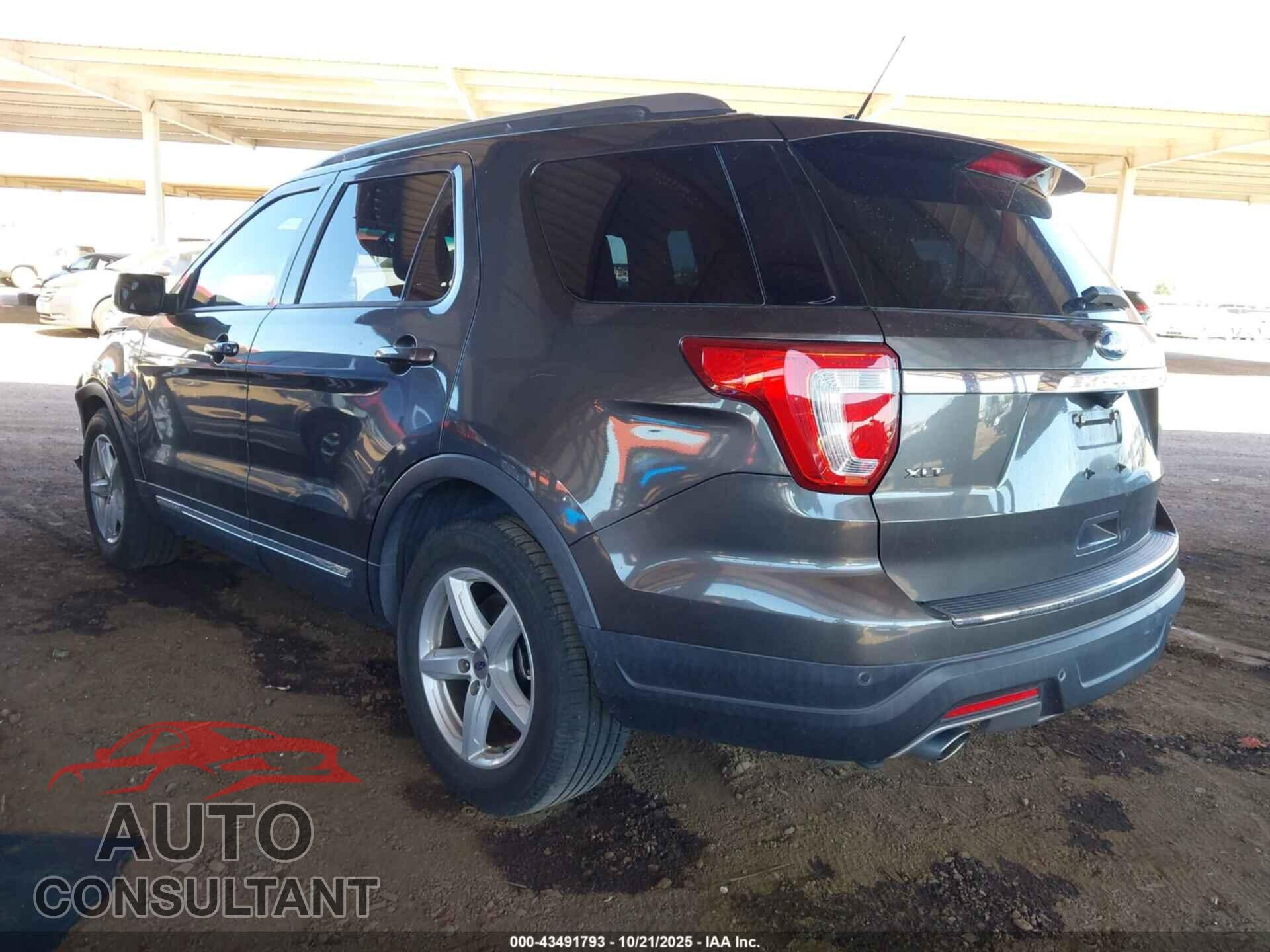 FORD EXPLORER 2018 - 1FM5K7D81JGB44394