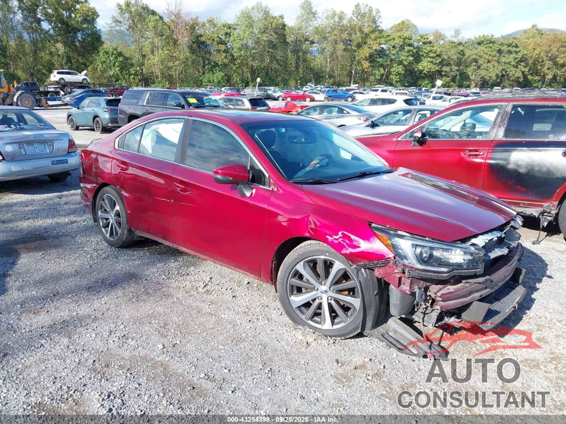 SUBARU LEGACY 2019 - 4S3BNAN6XK3002983