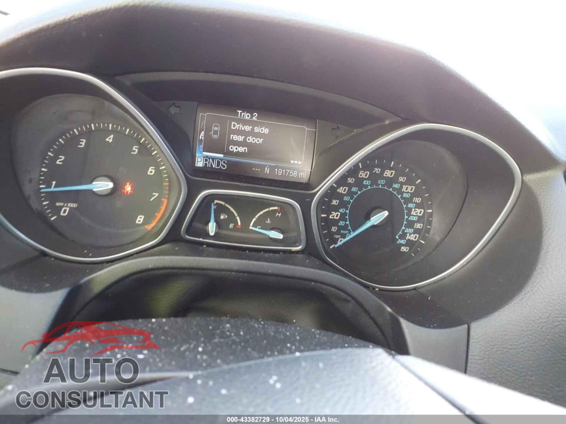 FORD FOCUS 2012 - 1FAHP3M24CL407811