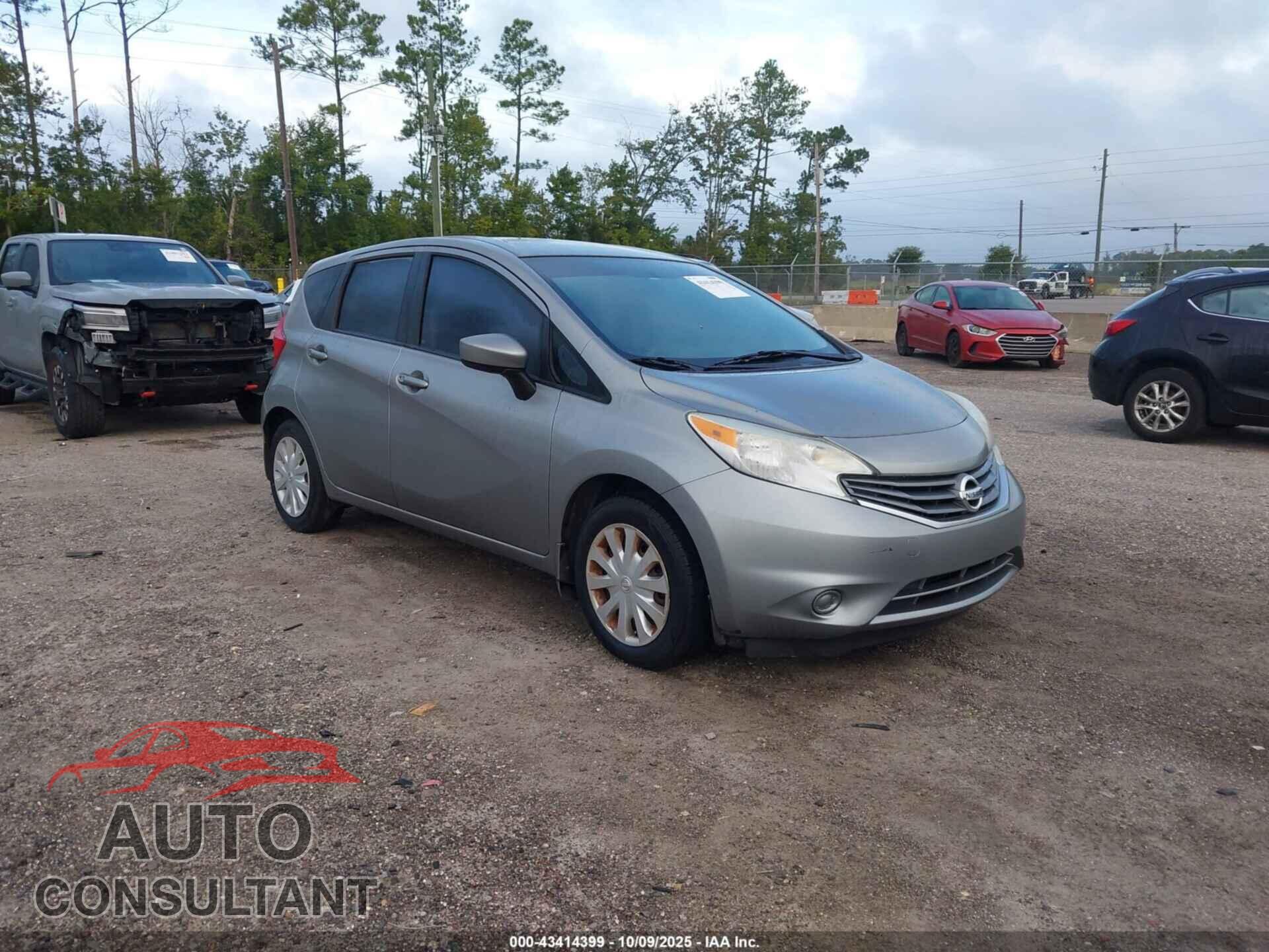 NISSAN VERSA NOTE 2015 - 3N1CE2CP7FL435857