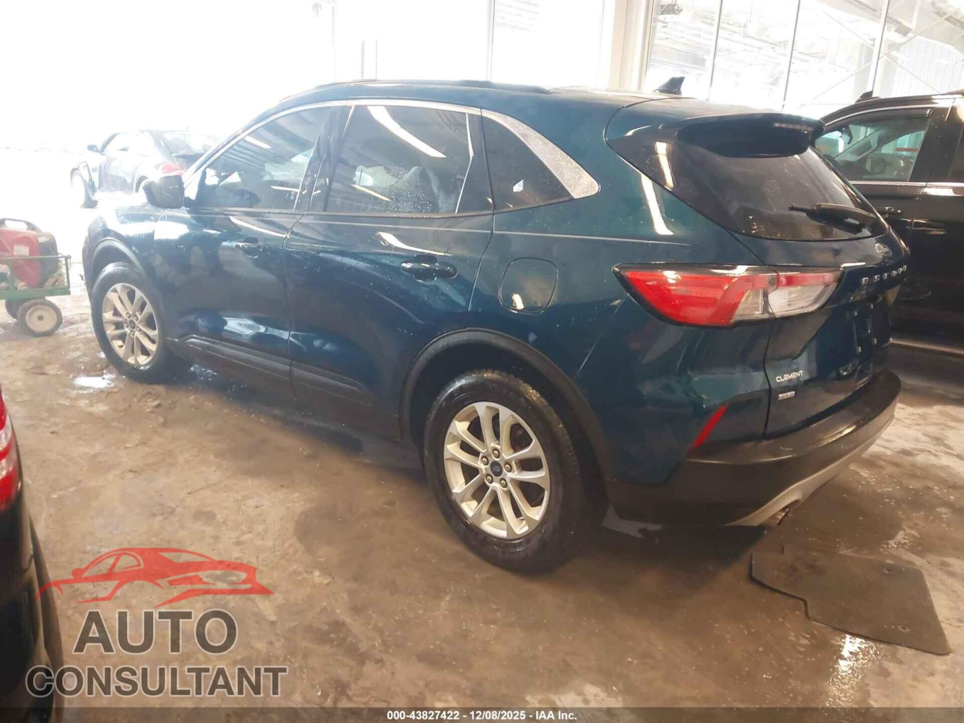 FORD ESCAPE 2020 - 1FMCU0G68LUA13874