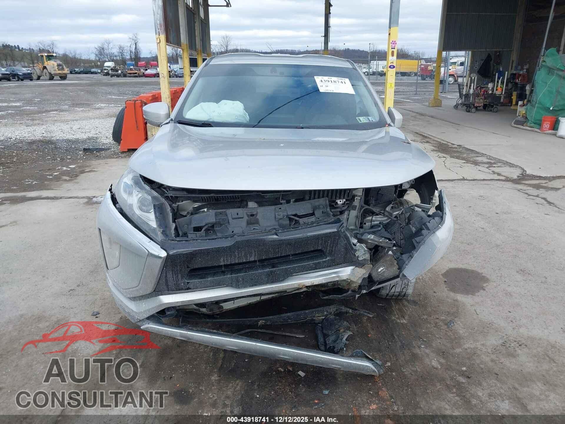 MITSUBISHI ECLIPSE CROSS 2018 - JA4AT5AA3JZ046980