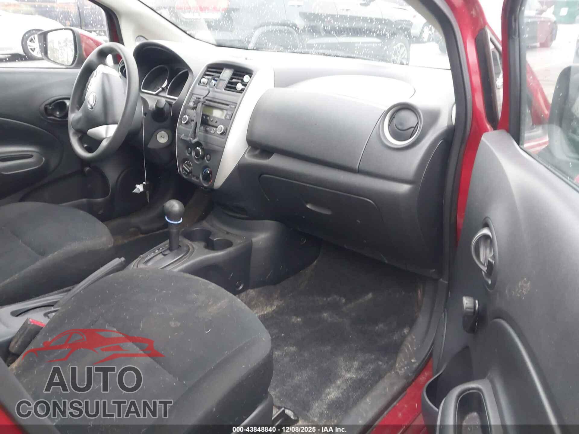 NISSAN VERSA NOTE 2015 - 3N1CE2CP9FL356156
