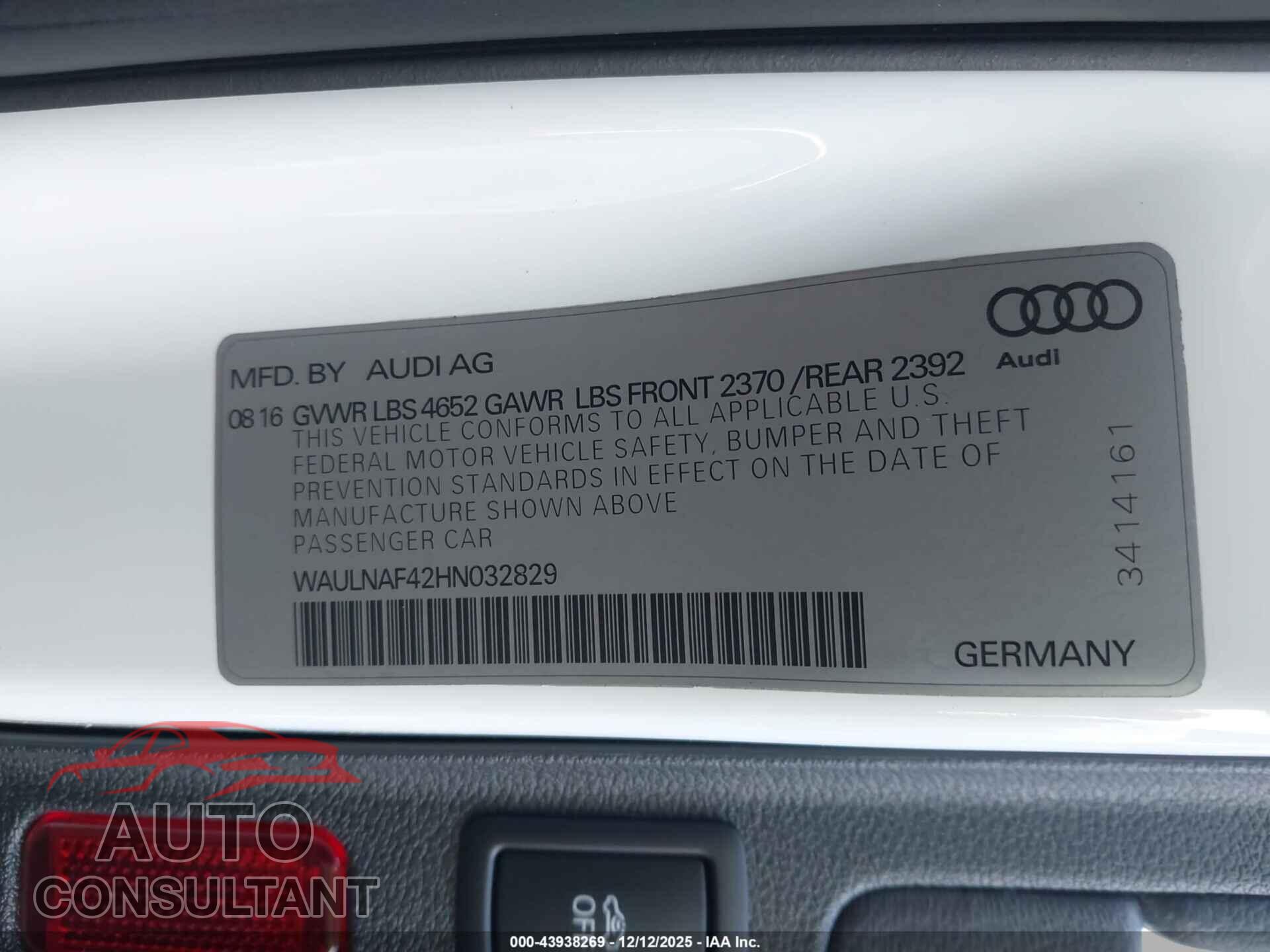 AUDI A4 2017 - WAULNAF42HN032829