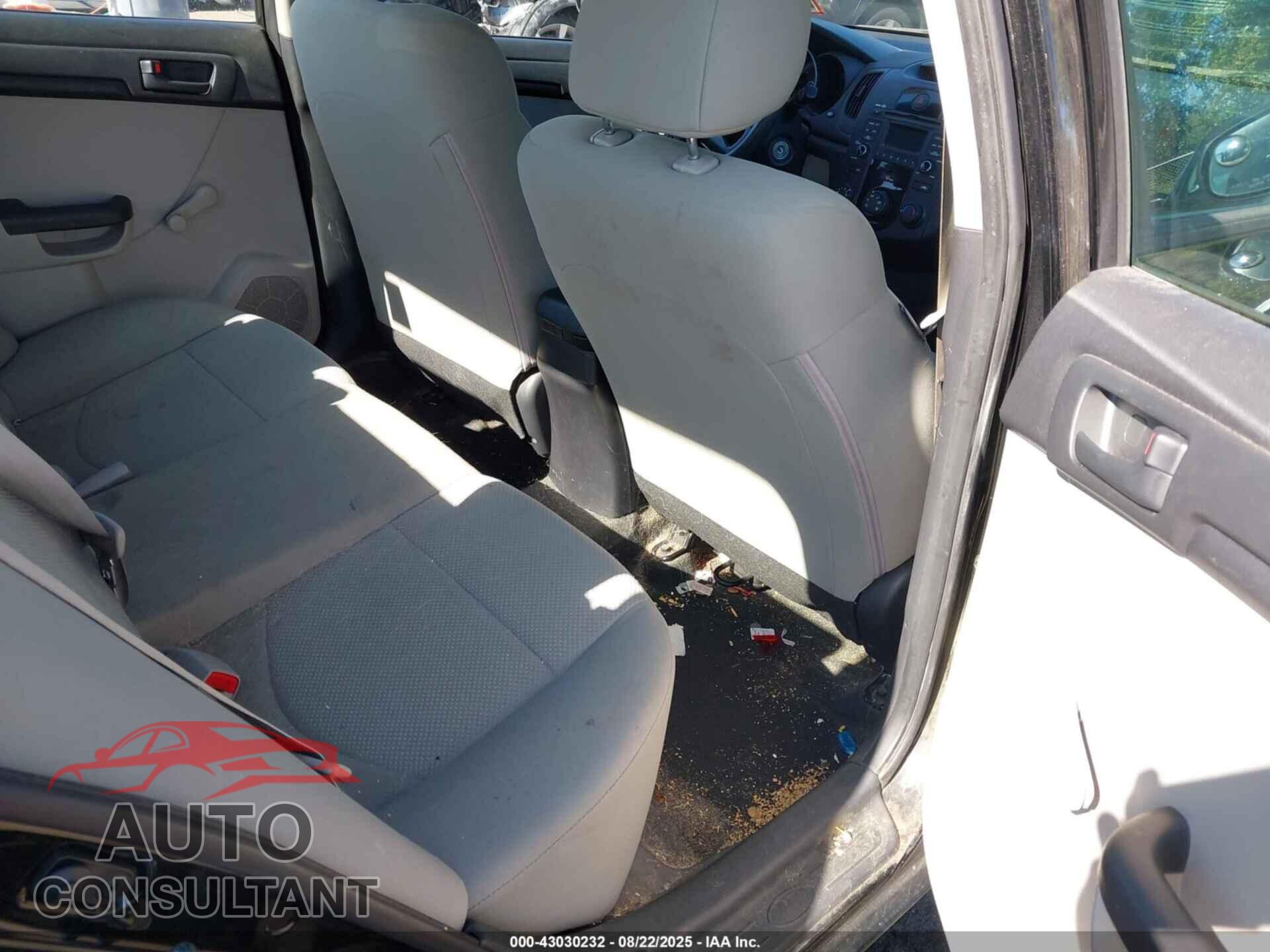 KIA FORTE 2012 - KNAFT4A29C5563559