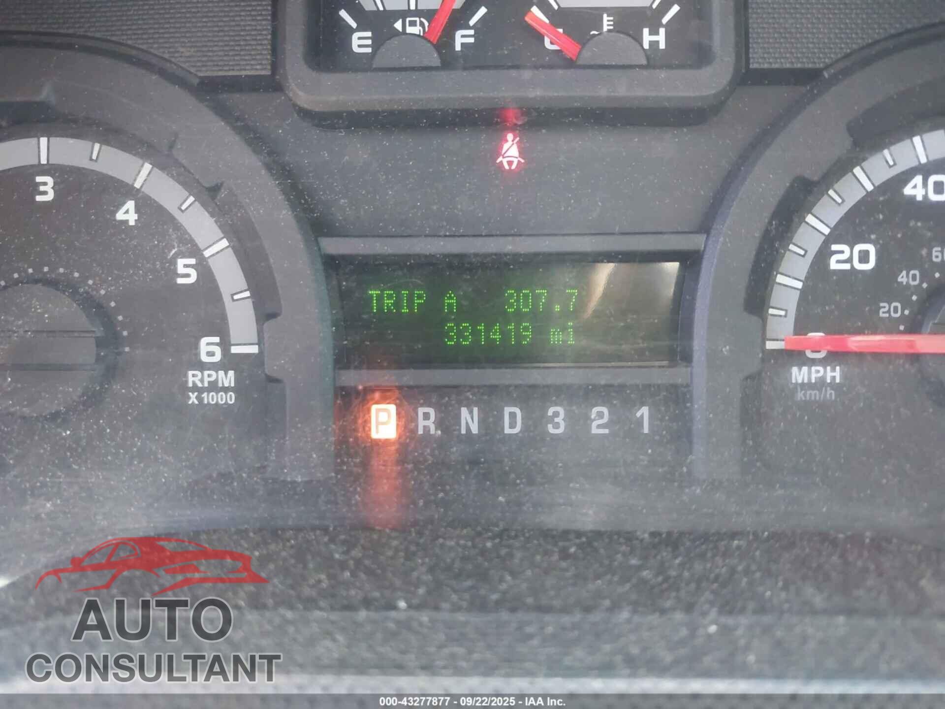 FORD E-350 SUPER DUTY 2013 - 1FDSS3ES5DDB35354