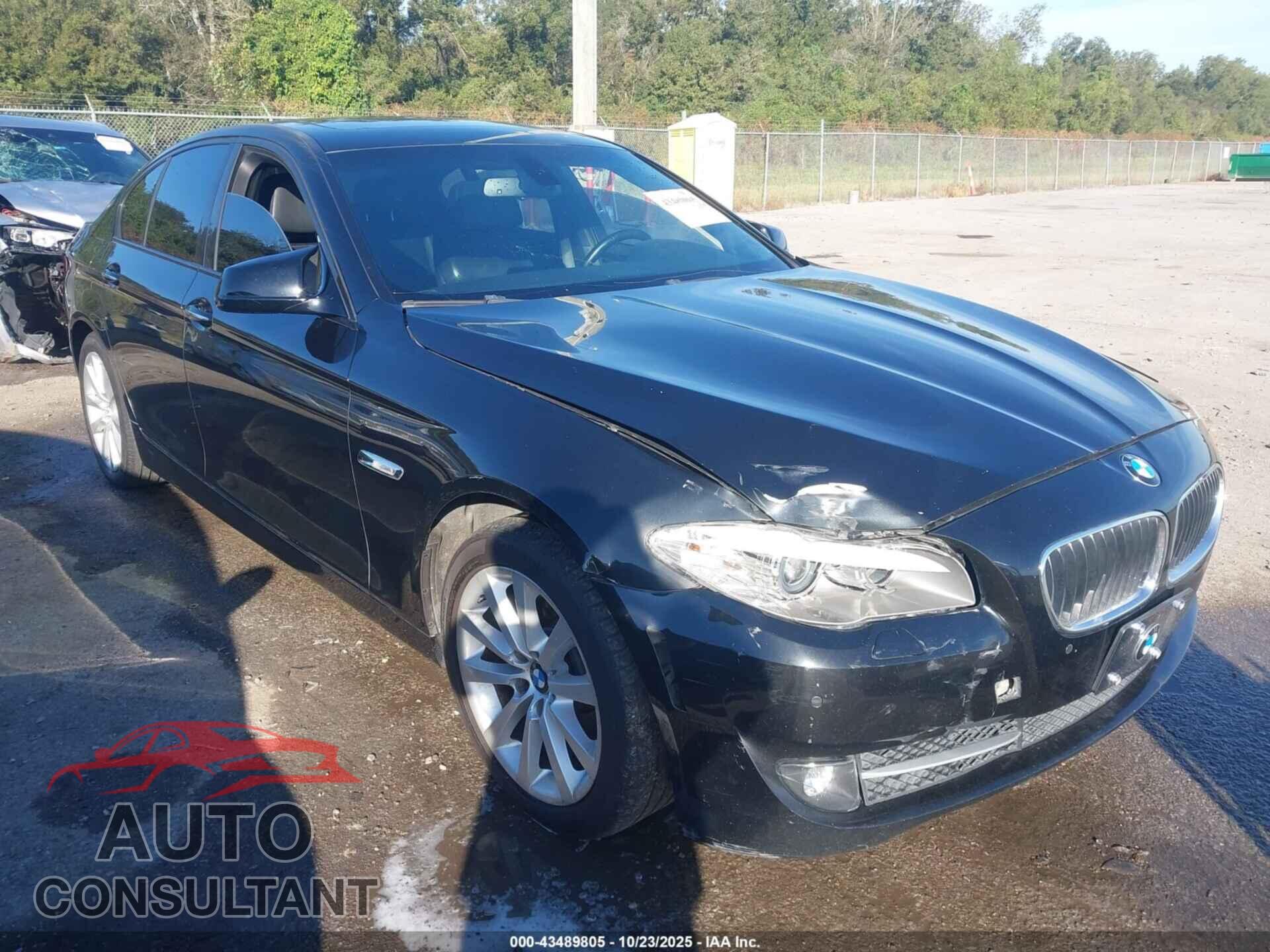 BMW 528I 2011 - WBAFR1C55BC749629