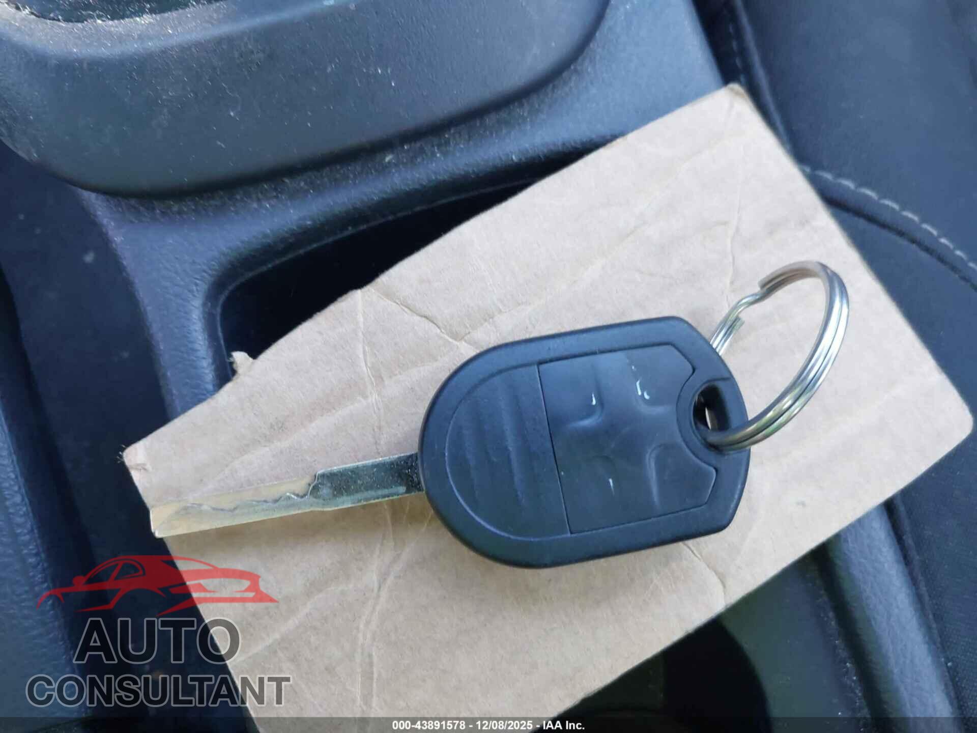 FORD FOCUS 2017 - 1FADP3K2XHL224079