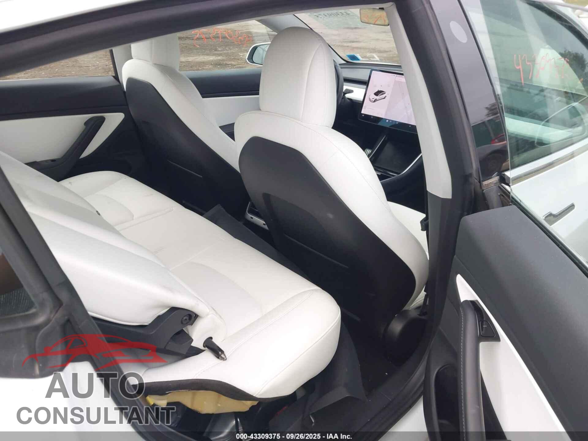TESLA MODEL 3 2018 - 5YJ3E1EB2JF112221