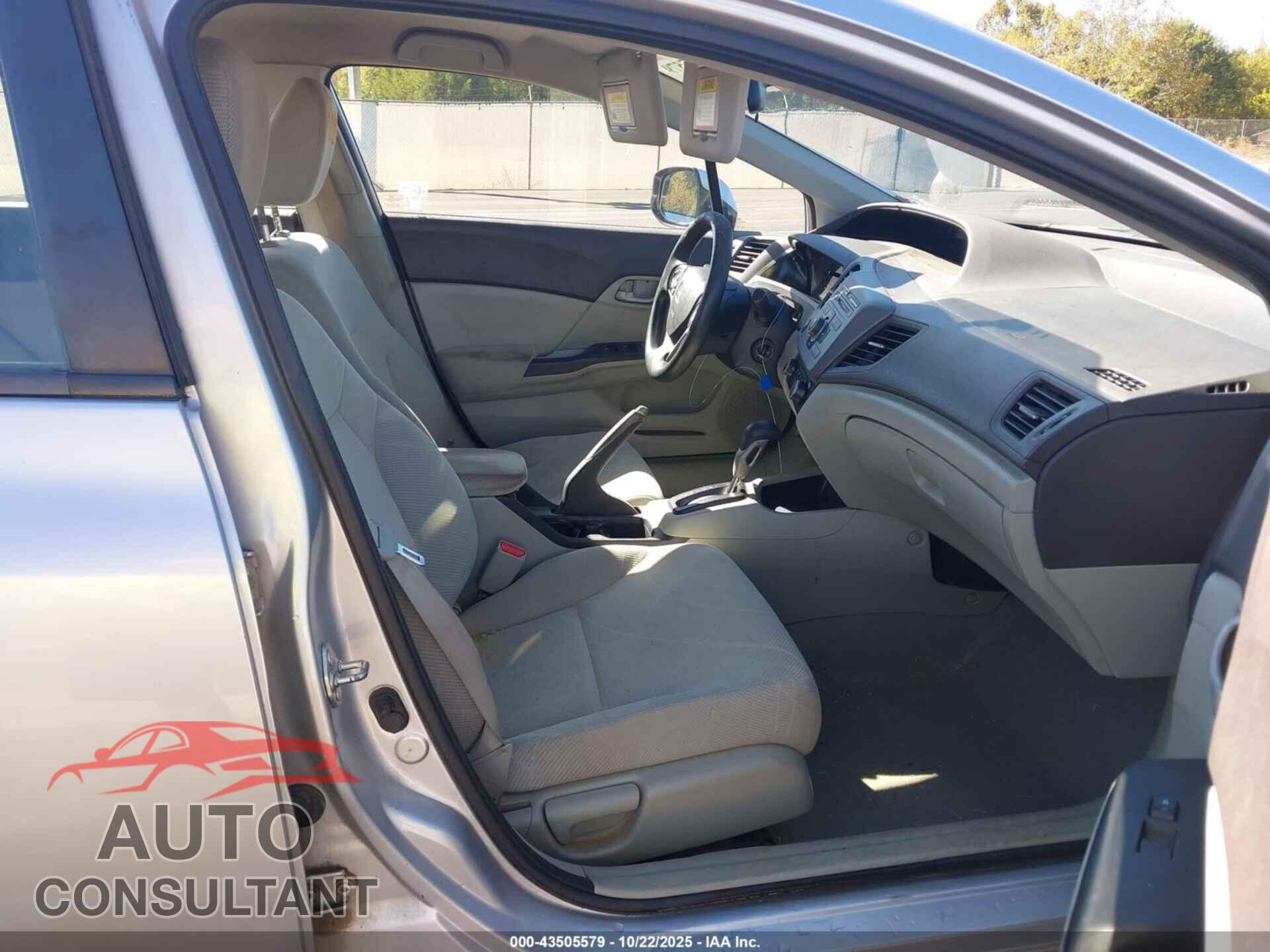 HONDA CIVIC 2012 - 2HGFB2F55CH608455