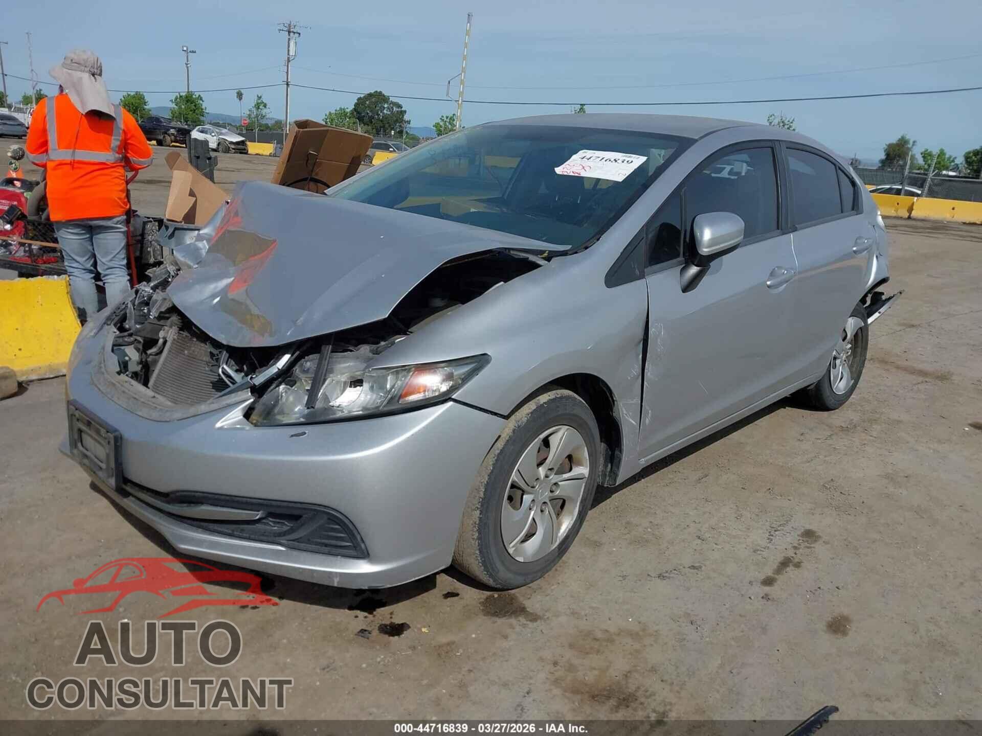 HONDA CIVIC 2014 - 19XFB2F52EE032112