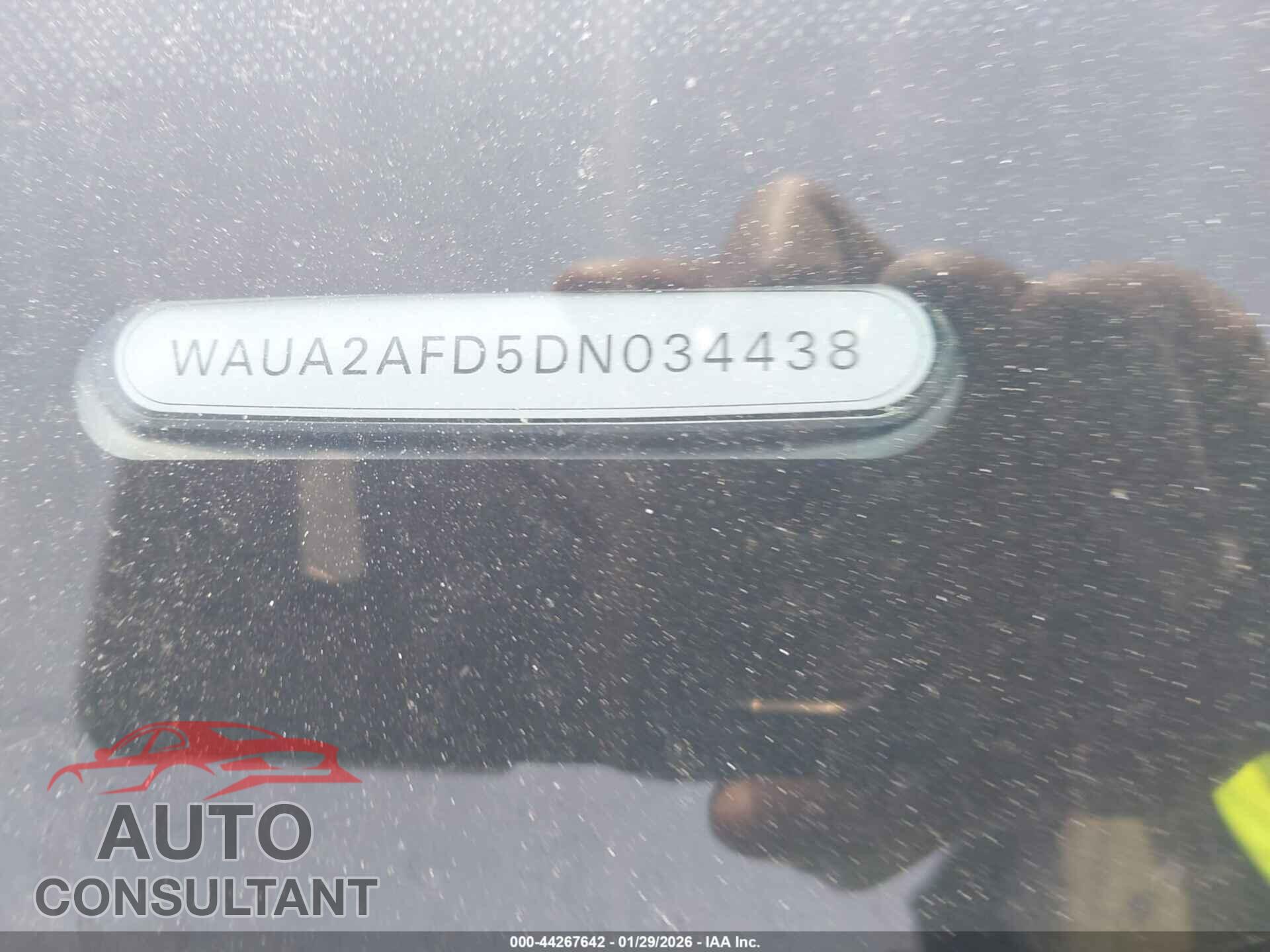 AUDI A8 2013 - WAUA2AFD5DN034438