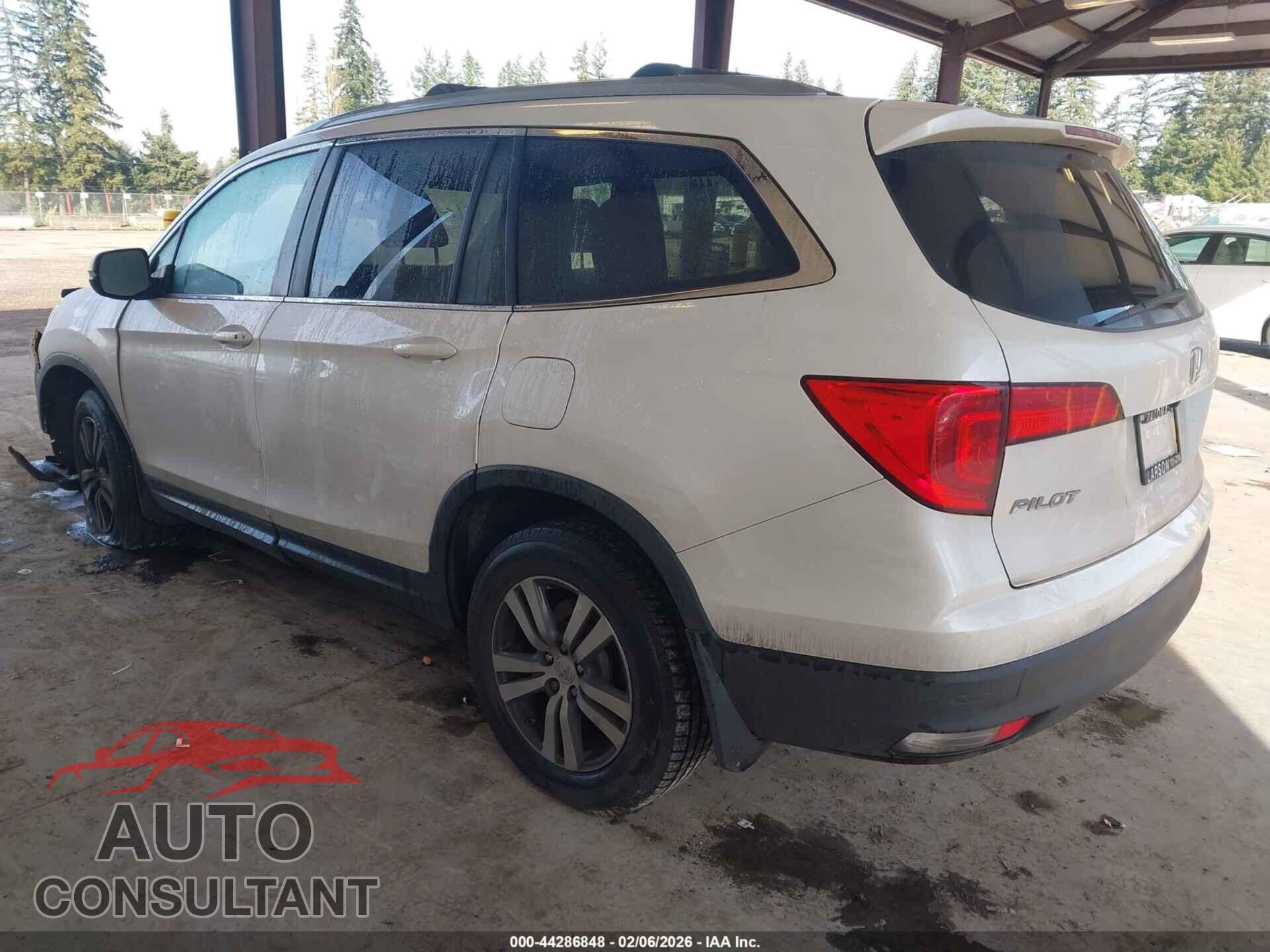 HONDA PILOT 2016 - 5FNYF6H52GB082748