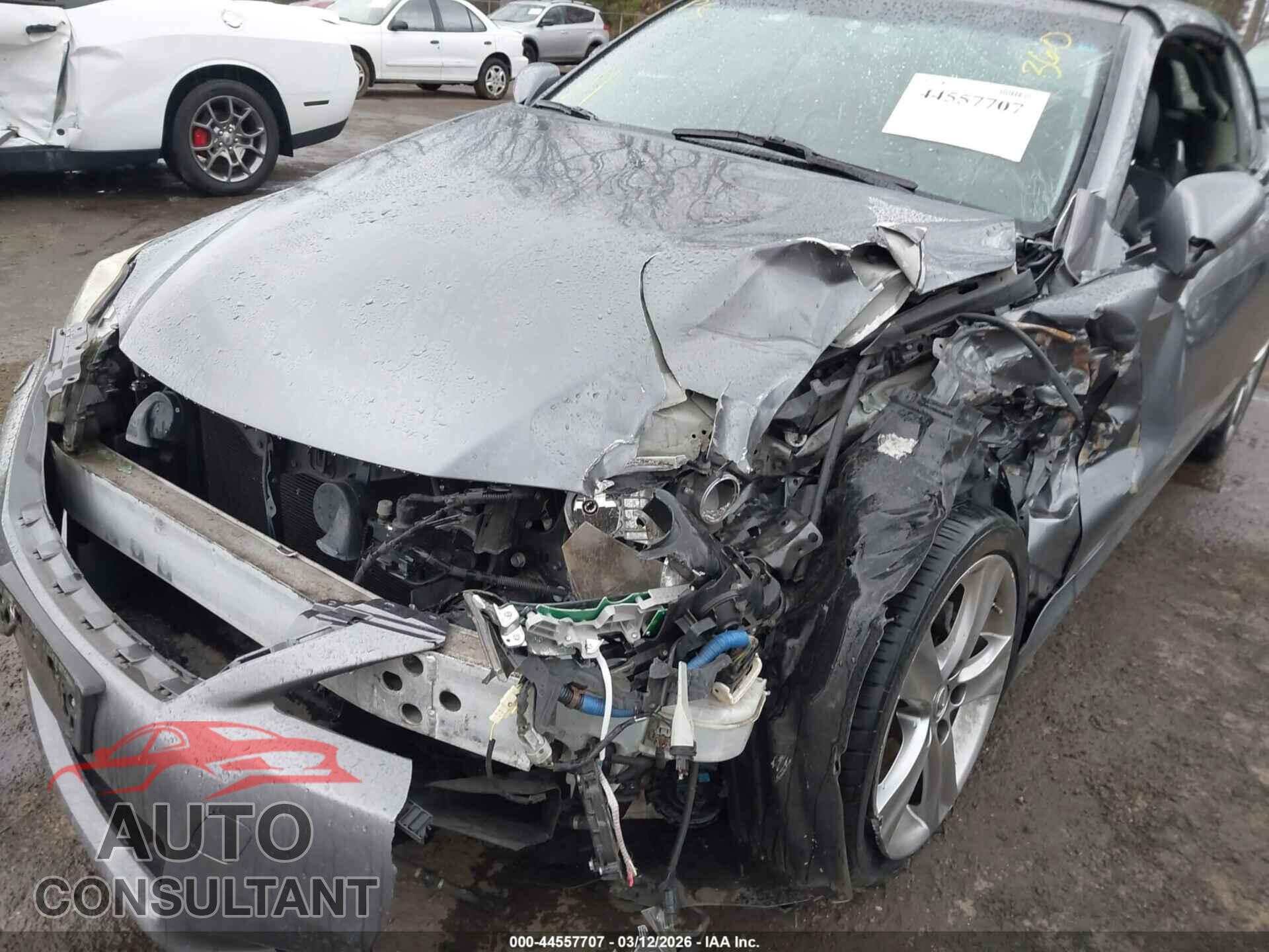 LEXUS IS 250C 2012 - JTHFF2C24C2521487