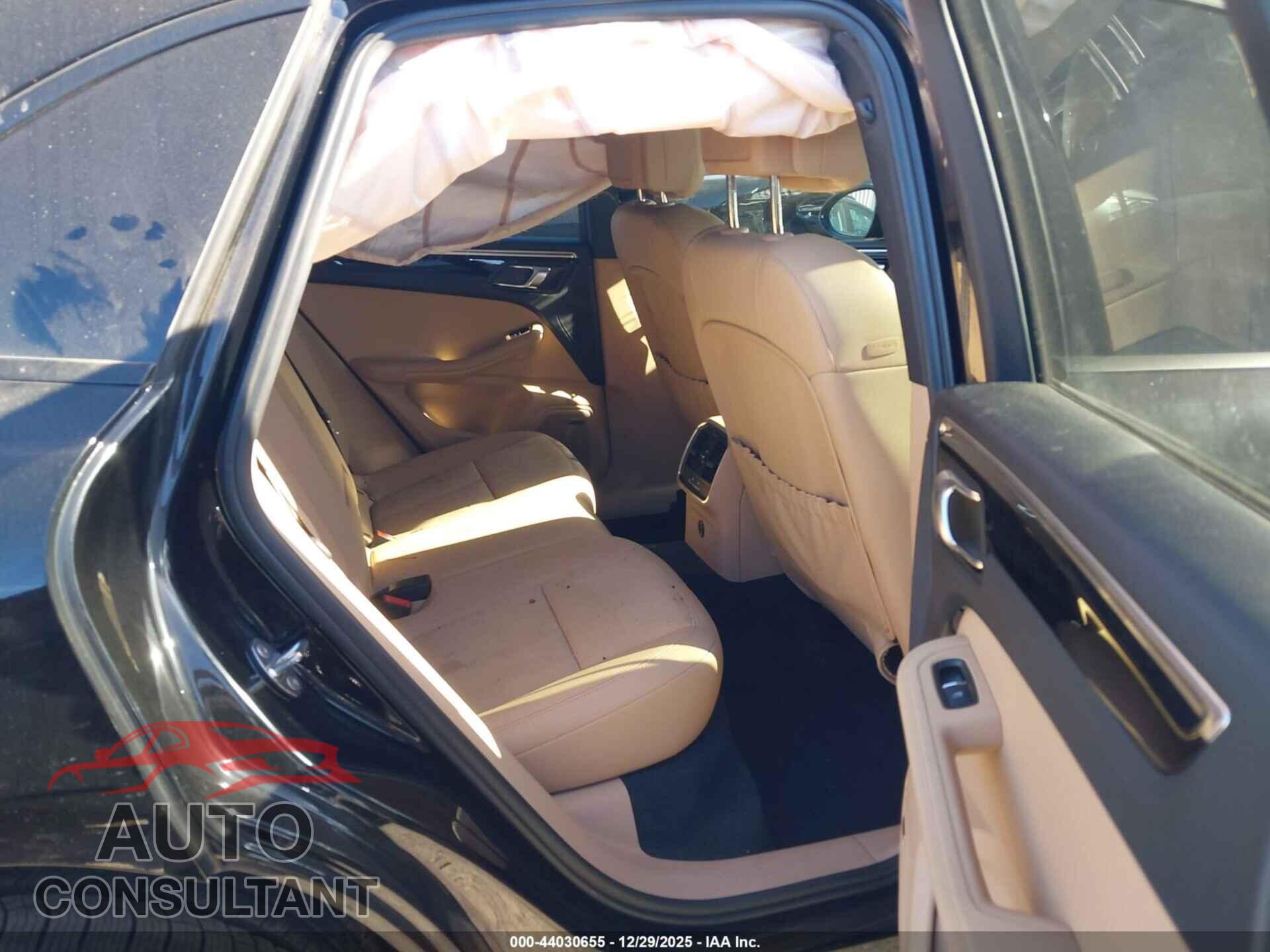 PORSCHE MACAN 2023 - WP1AA2A59PLB00032