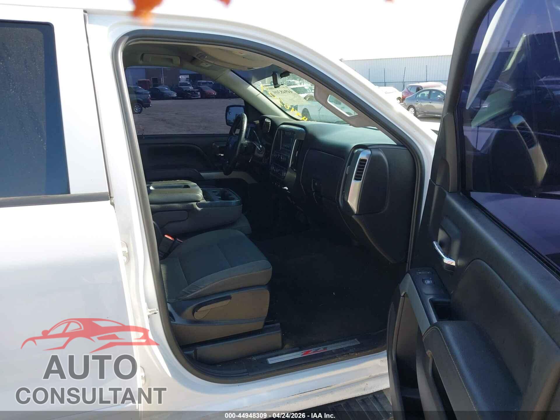 CHEVROLET SILVERADO 1500 2017 - 1GCVKREC4HZ347345