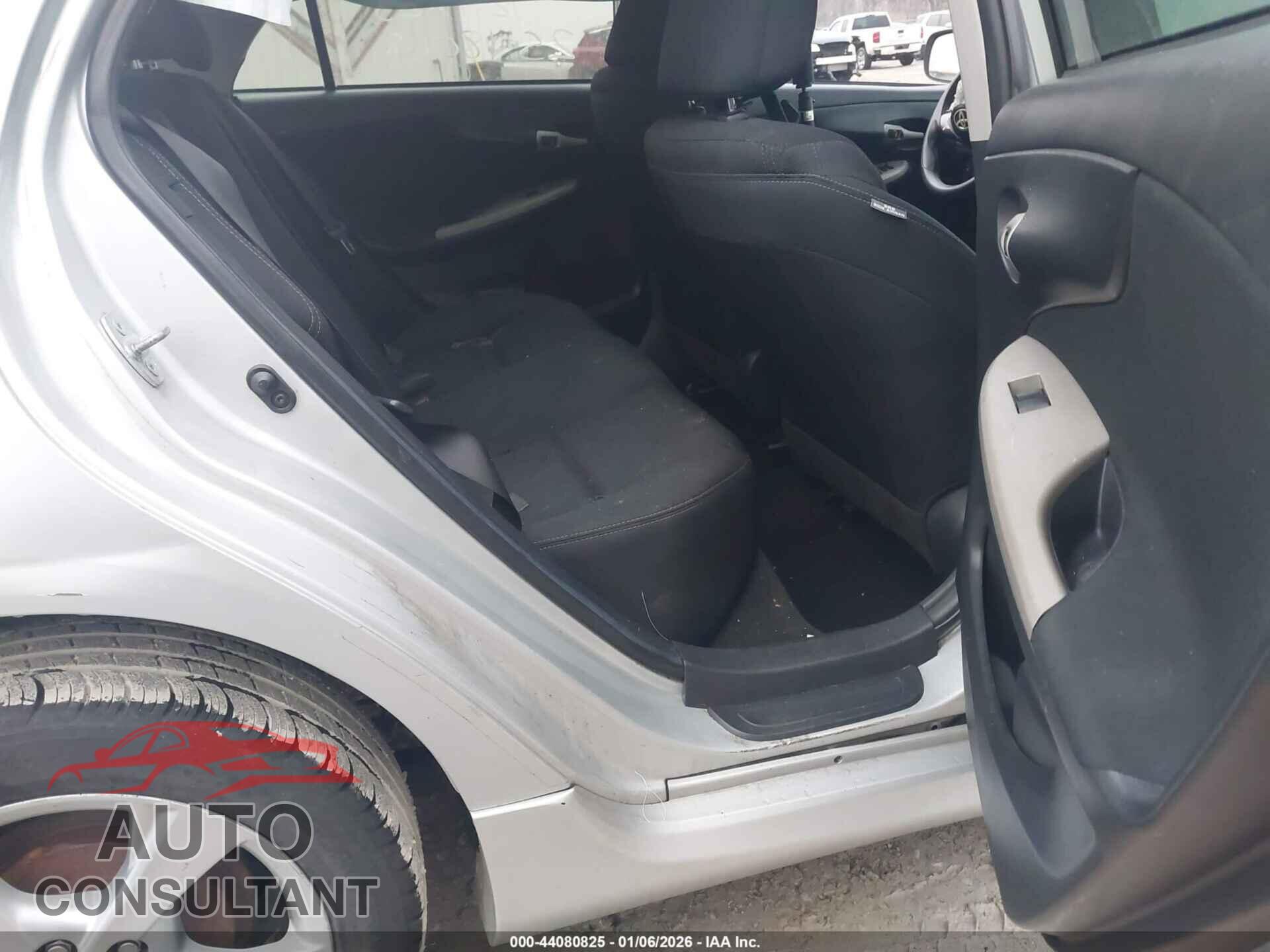 TOYOTA COROLLA 2013 - 2T1BU4EE3DC965780