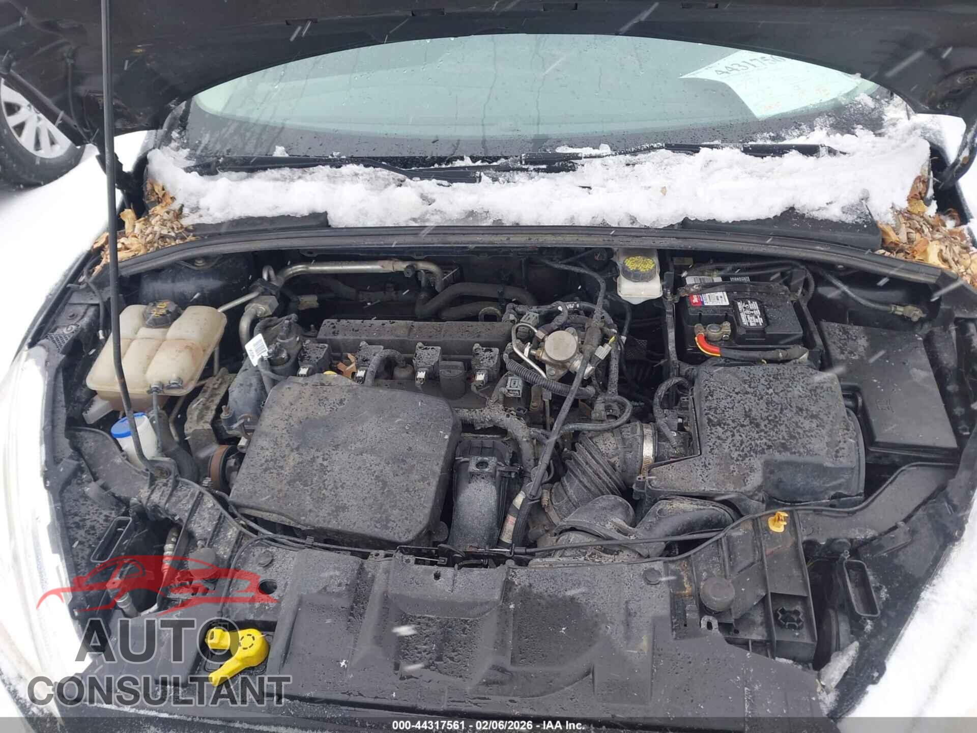 FORD FOCUS 2017 - 1FADP3E20HL332075