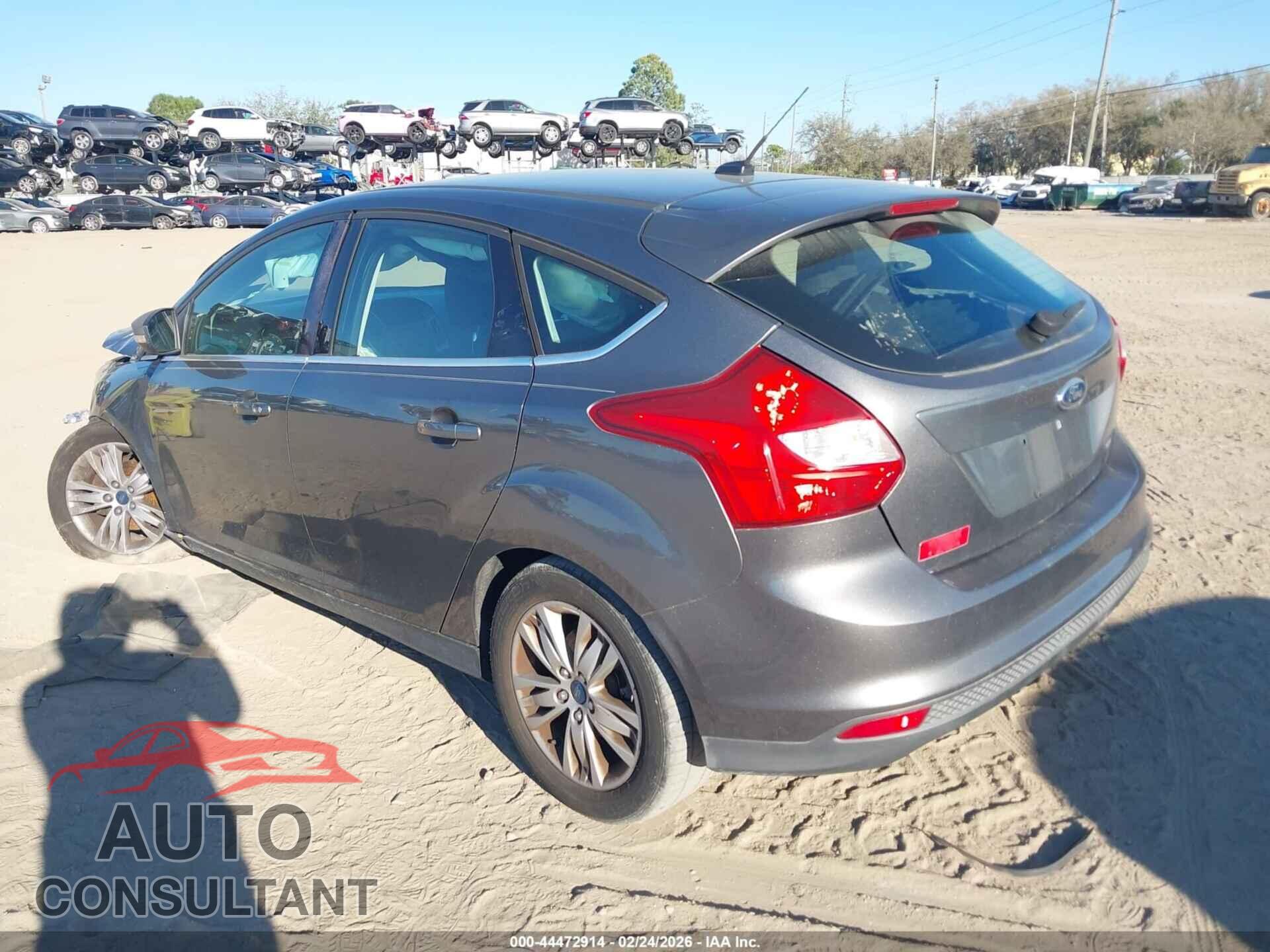 FORD FOCUS 2012 - 1FAHP3M25CL316871