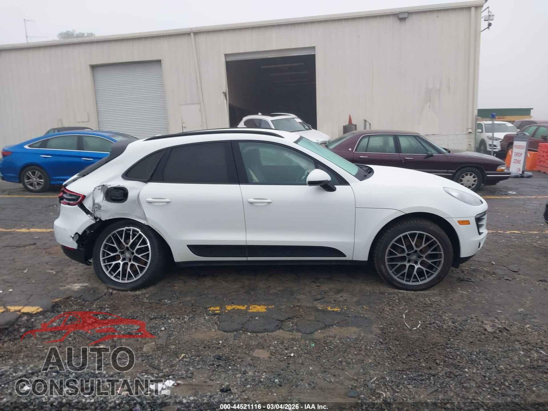 PORSCHE MACAN 2018 - WP1AA2A51JLB05989