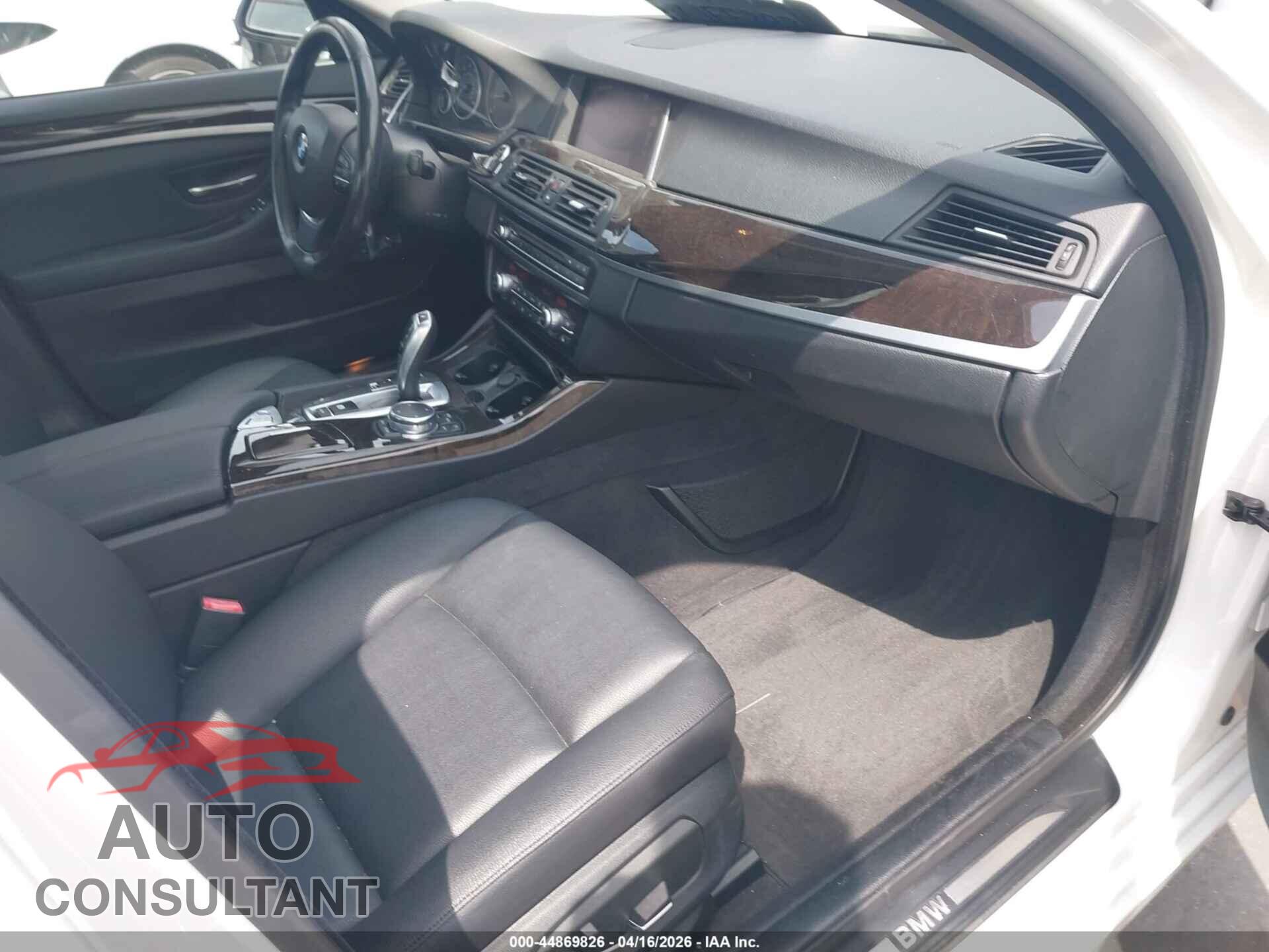 BMW 528I 2015 - WBA5A5C52FD515488