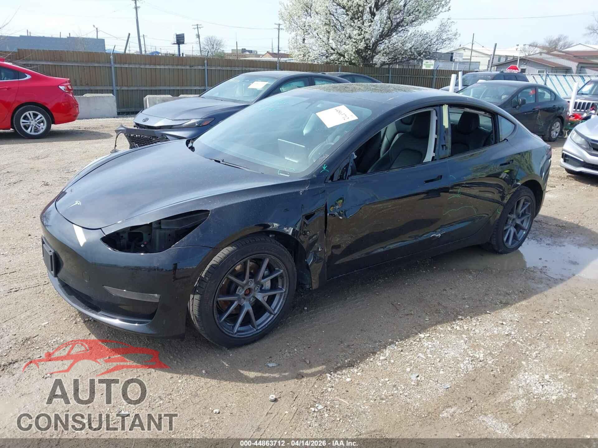 TESLA MODEL 3 2021 - 5YJ3E1EB0MF062570