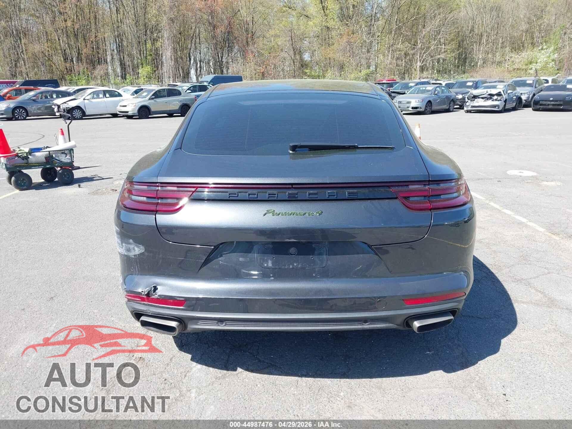 PORSCHE PANAMERA 2017 - WP0AA2A71HL101079