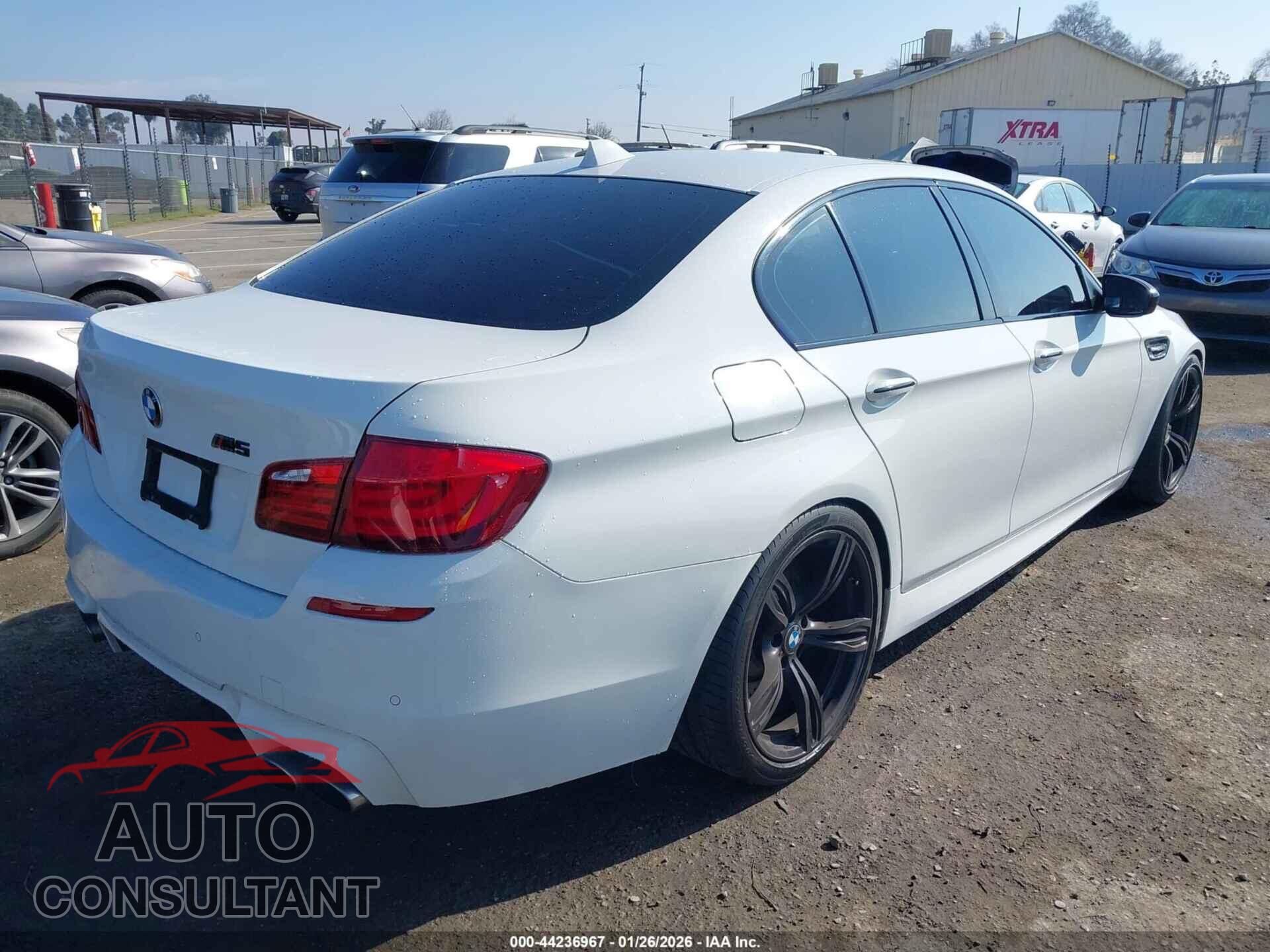BMW M5 2013 - WBSFV9C55DD096030