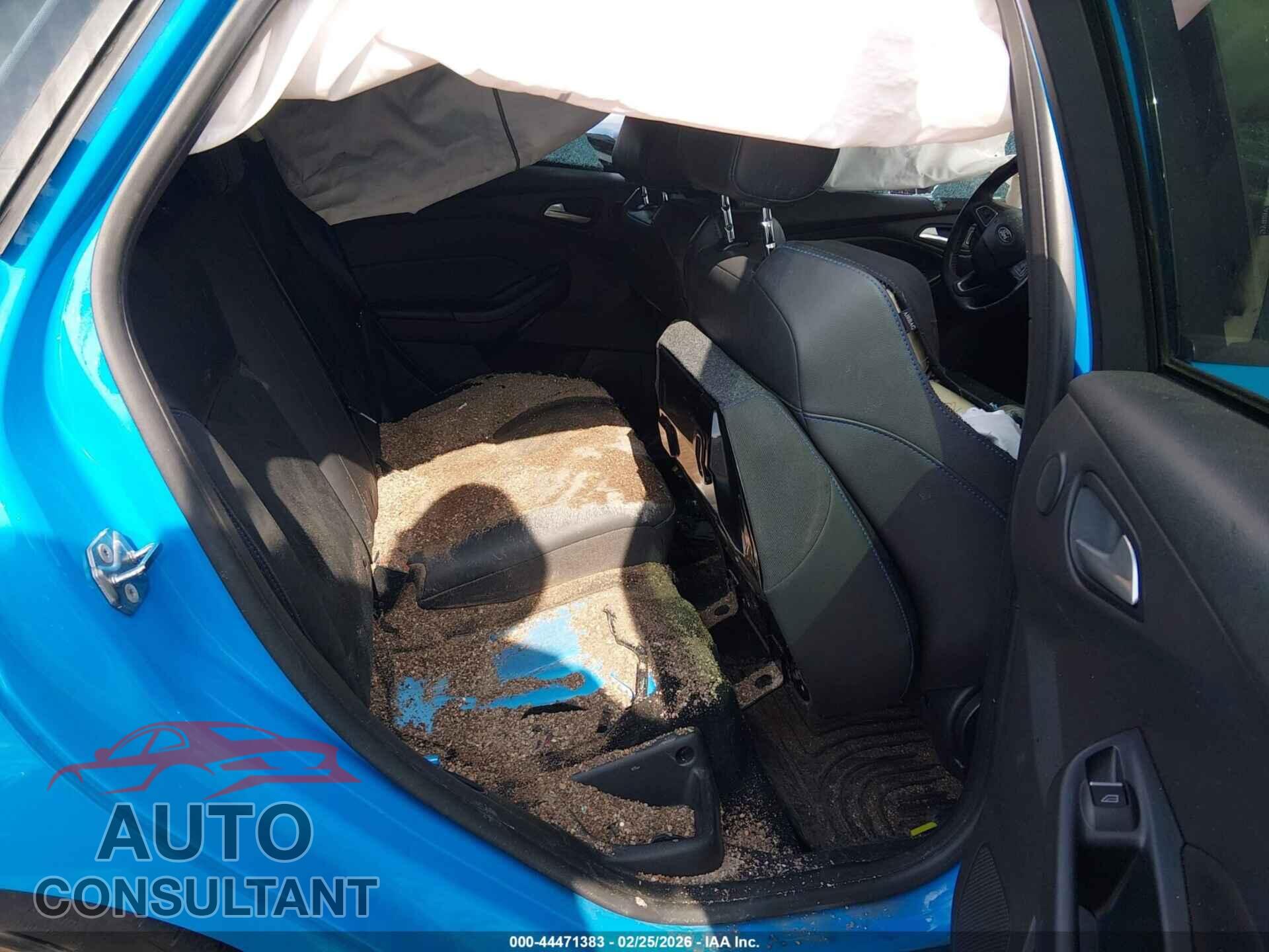 FORD FOCUS RS 2017 - WF0DP3TH8H4120842