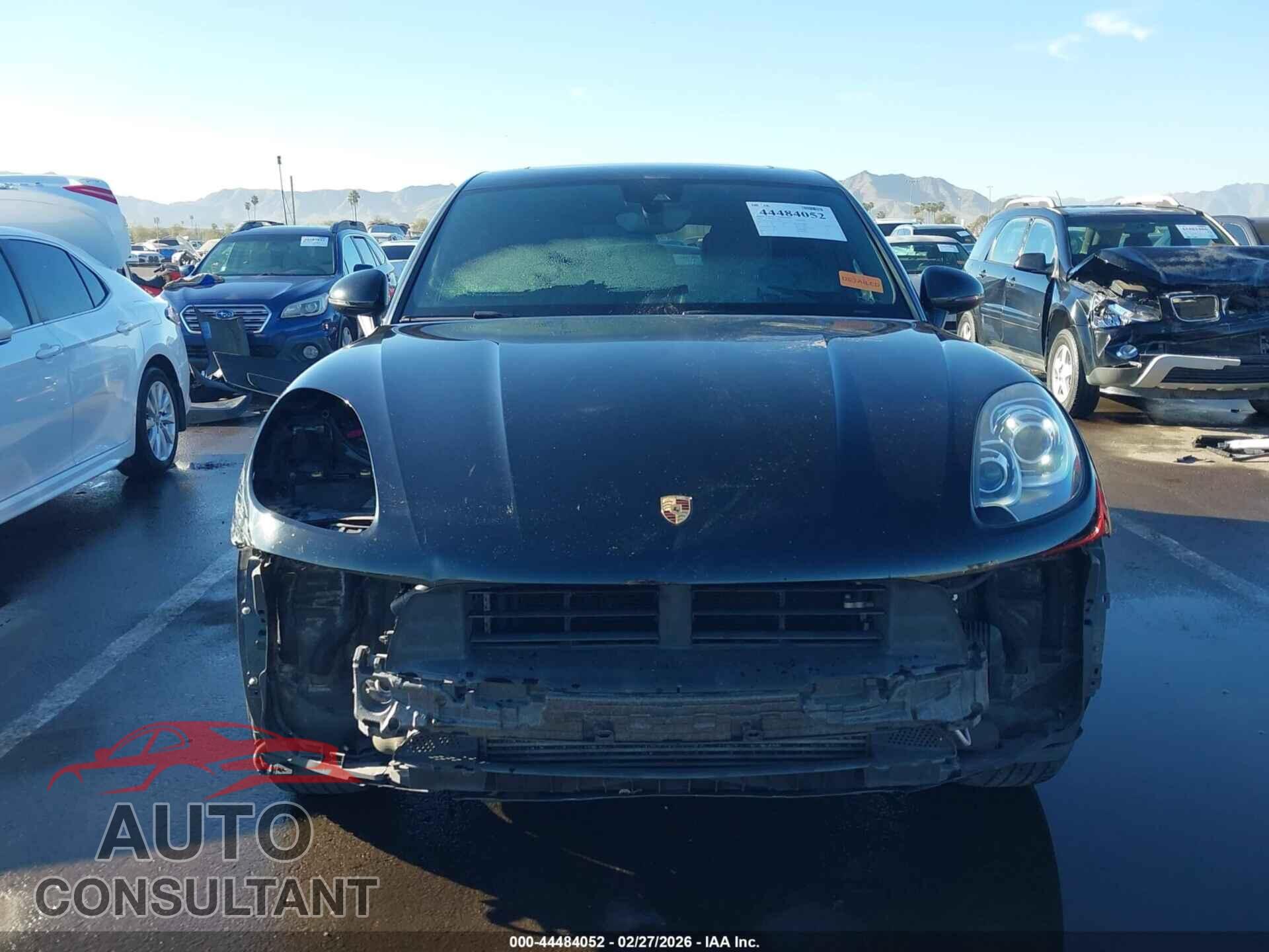 PORSCHE MACAN 2017 - WP1AA2A52HLB05767