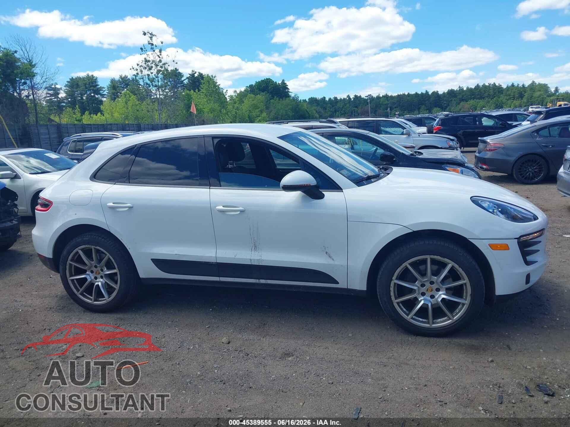 PORSCHE MACAN 2017 - WP1AA2A59HLB04020