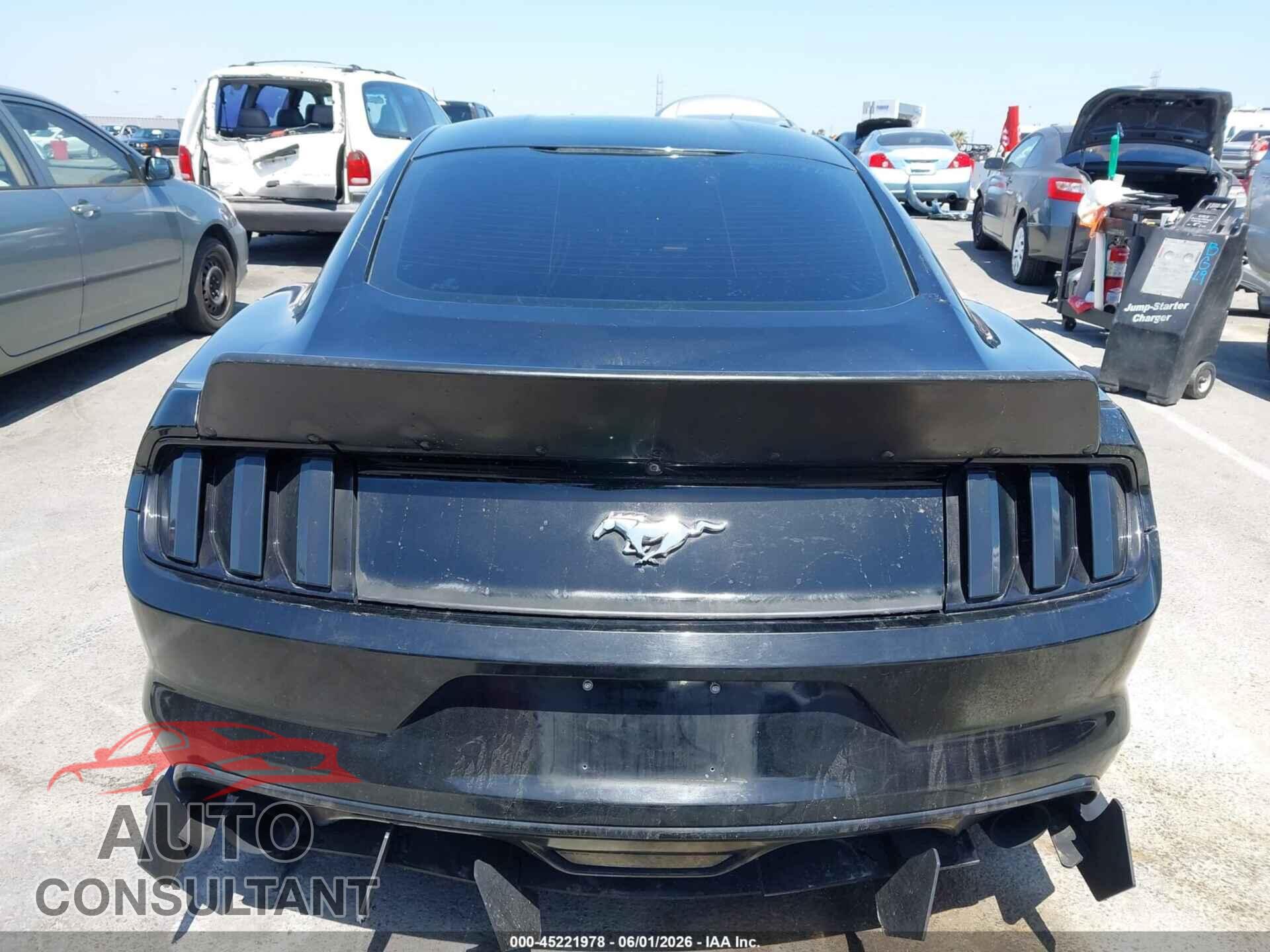 FORD MUSTANG 2015 - 1FA6P8TH4F5351744