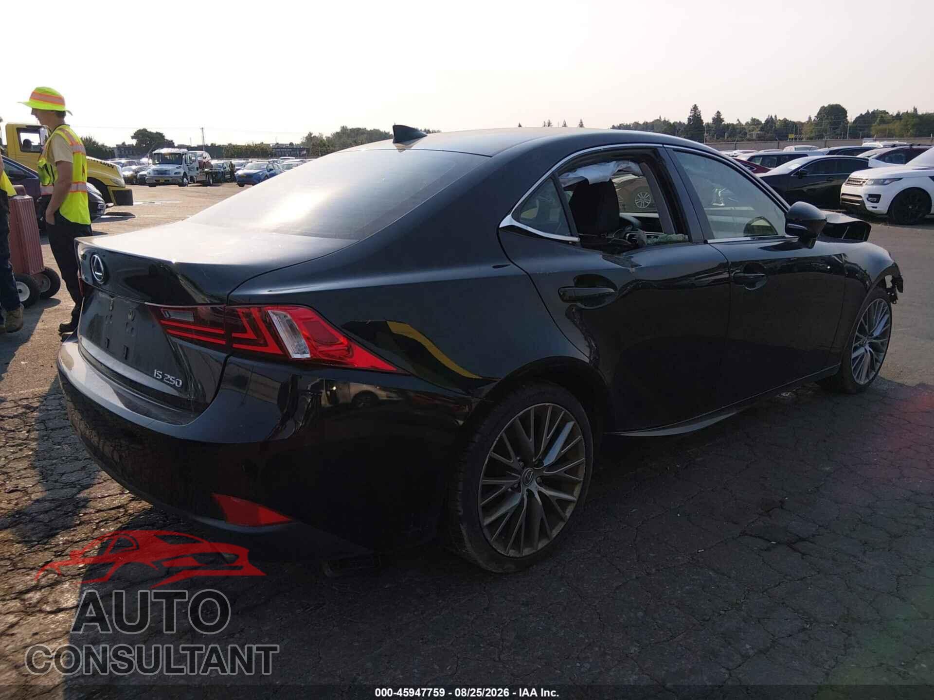 LEXUS IS 2015 - JTHBF1D27F5054589