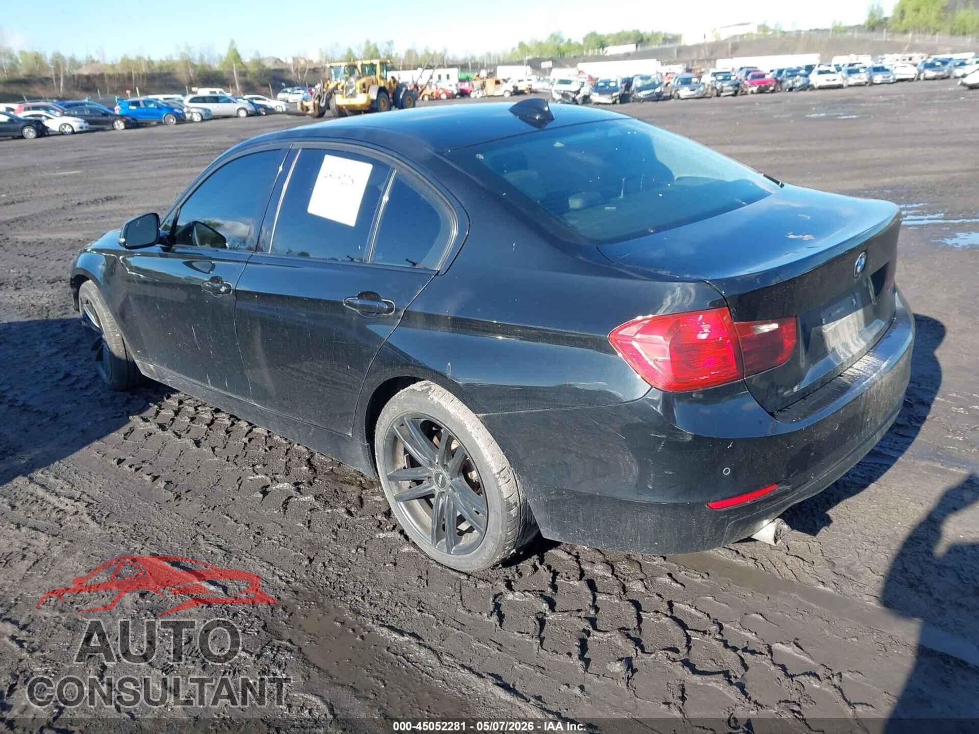 BMW 320I 2015 - WBA3C3G52FNT52514