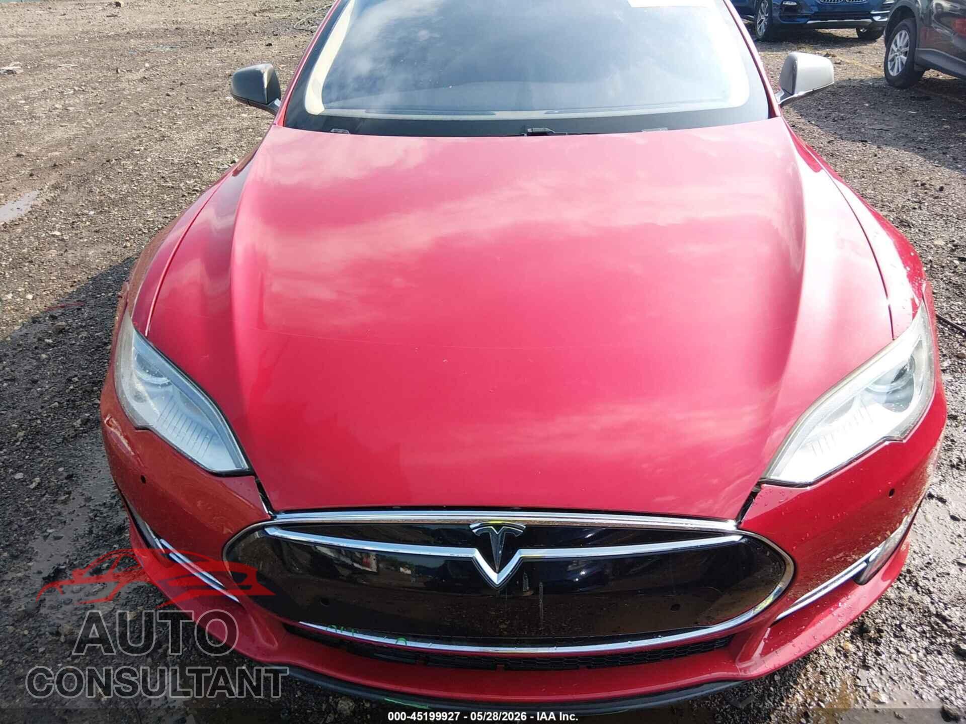 TESLA MODEL S 2013 - 5YJSA1DP4DFP24087
