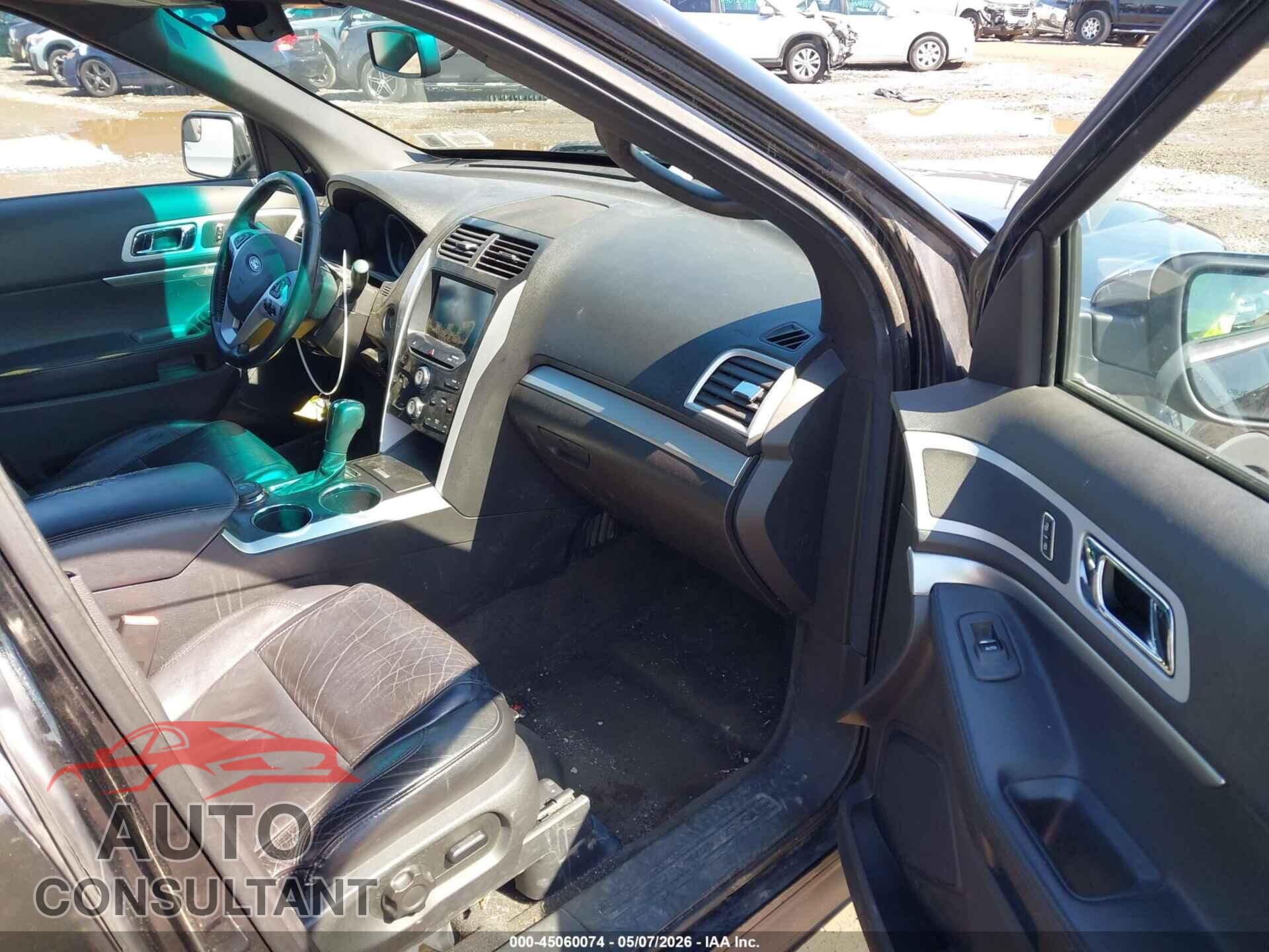 FORD EXPLORER 2013 - 1FM5K8D82DGA26848