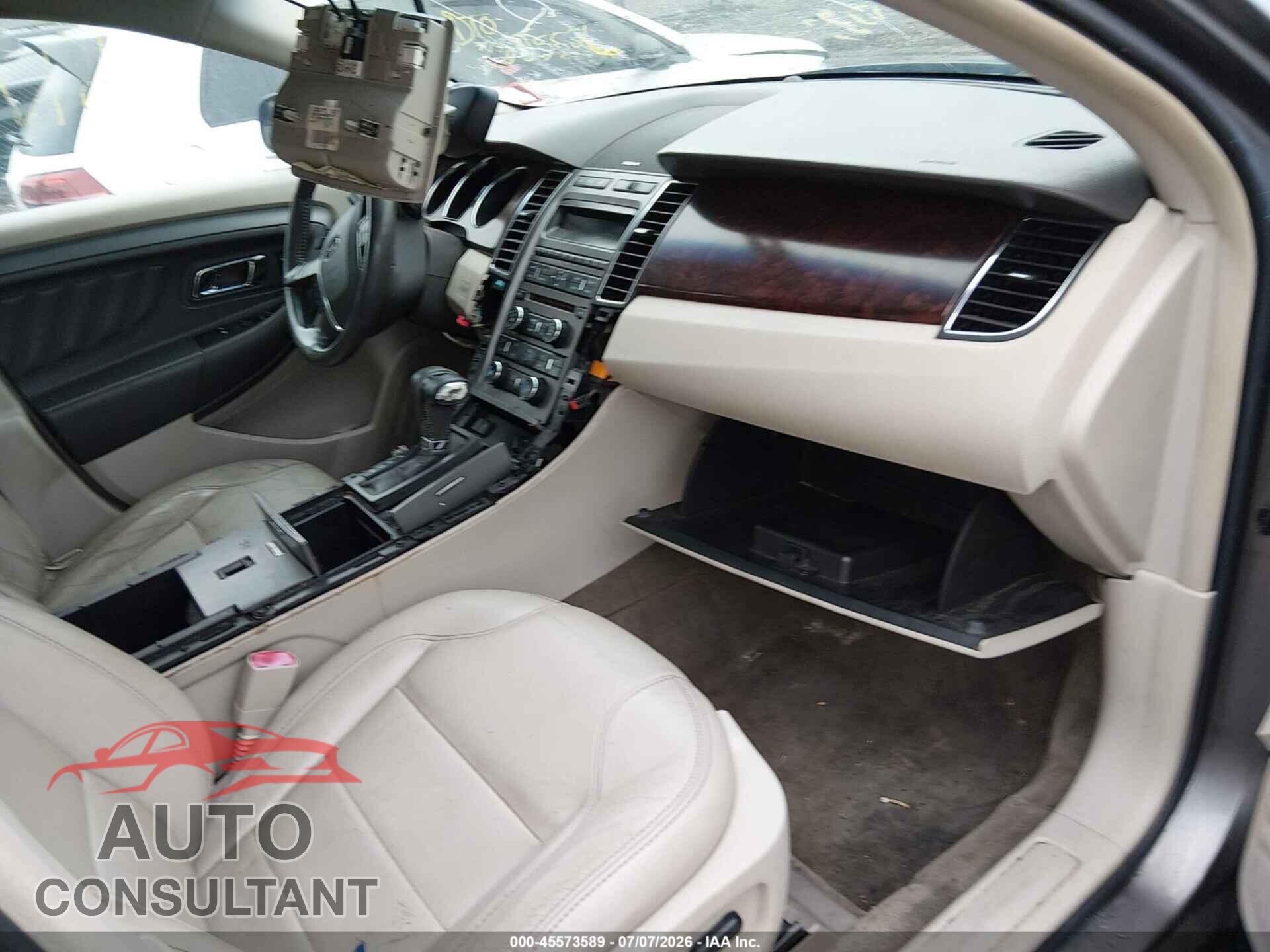 FORD TAURUS 2012 - 1FAHP2EW4CG132154